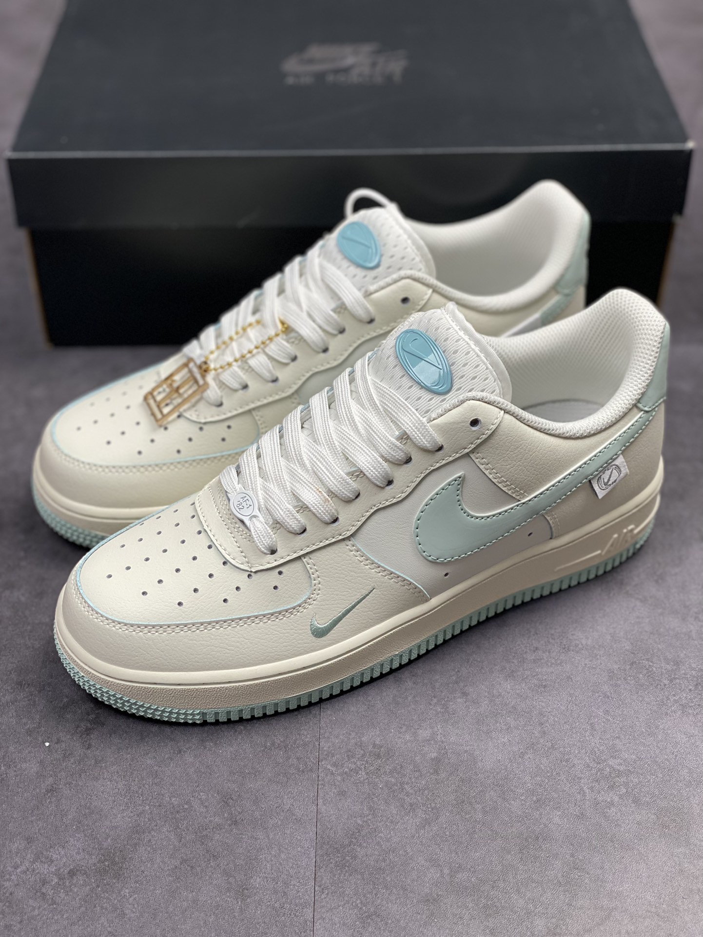 200 Nike Air Force 1 Low 07 云浮冰FB1839-211