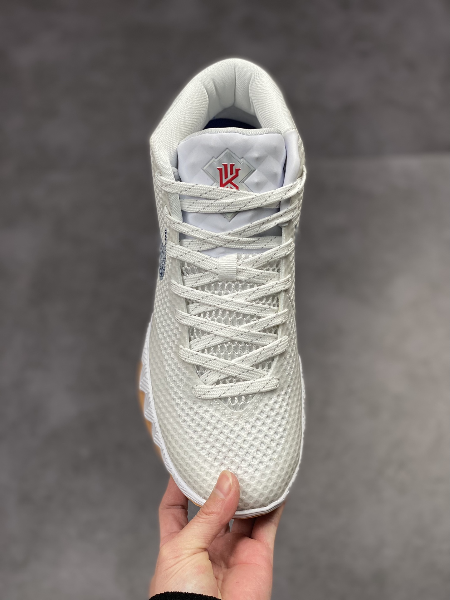 320 Nike Kyrie Low 1 EP 欧文1代 纯原级版本 584170-001