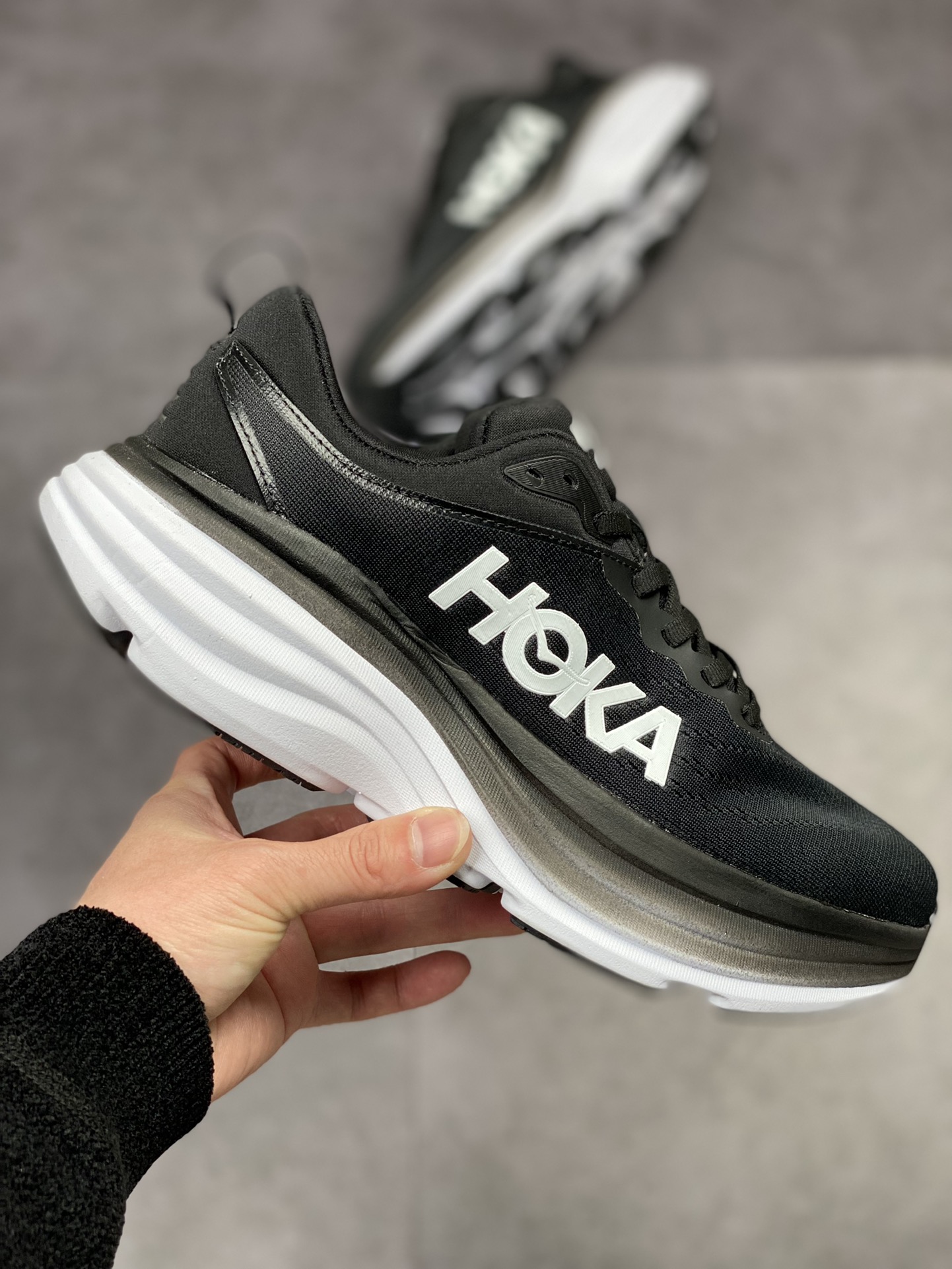 180 HOKA ONE ONE Bondi 邦迪8代系列专业性能 减震公路跑步鞋