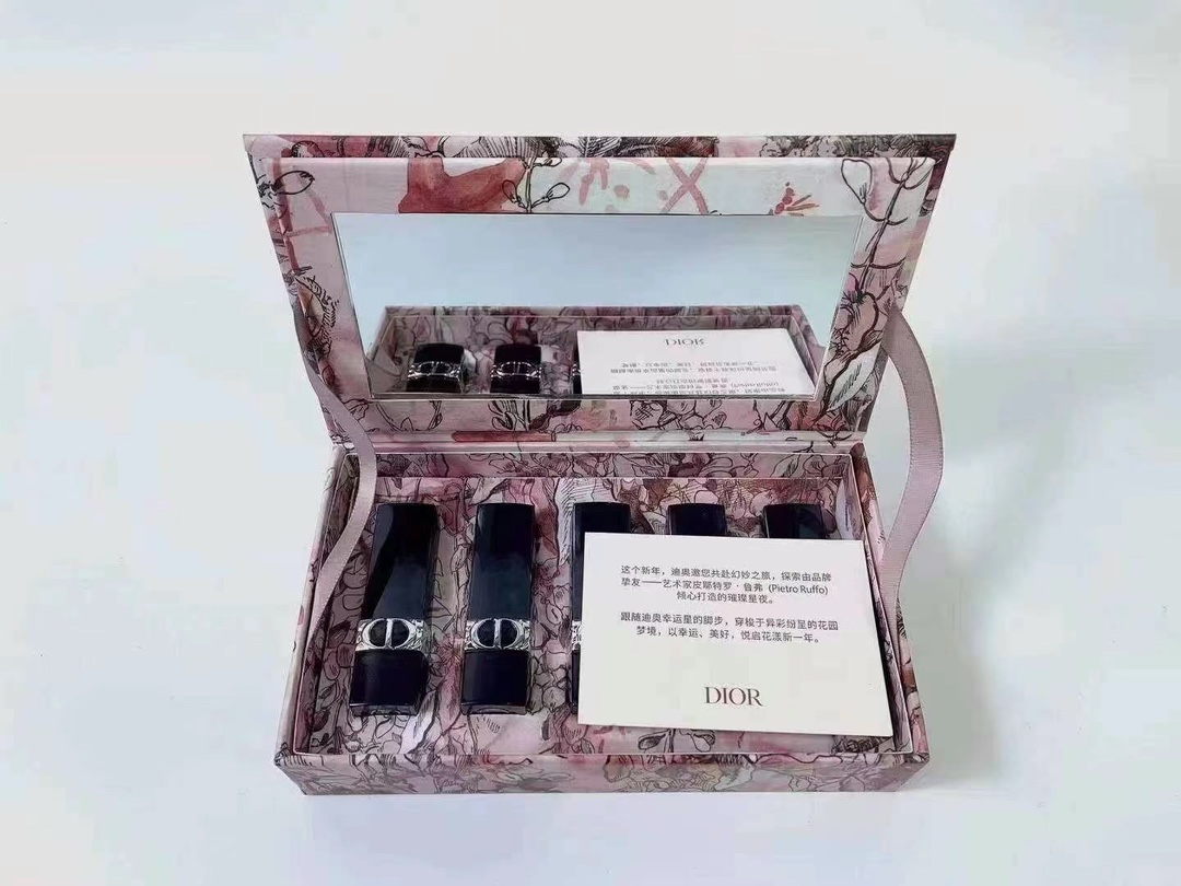 Dior Rouge Lipstick Mini Set - 5-Piece Velvet Finish - Rabbit Year Edition 6 i1677778897 7153 4