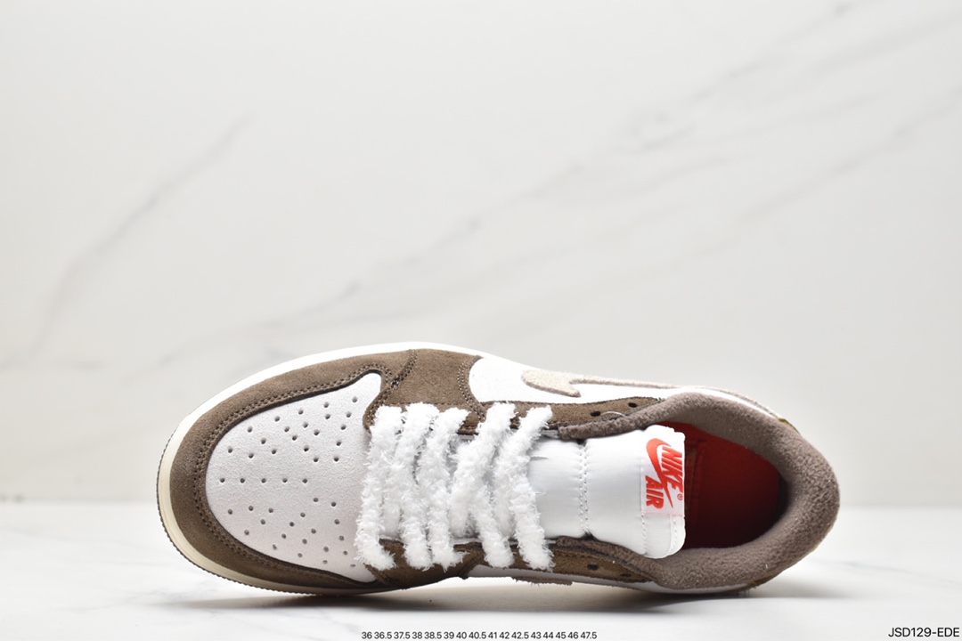 200 Air Jordan 1 Low ” Year Of The Rabbit ” 兔年限定篮球鞋 DV1312-200