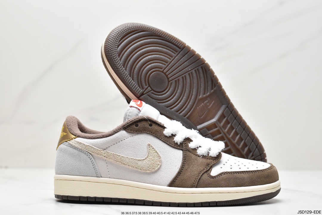 200 Air Jordan 1 Low ” Year Of The Rabbit ” 兔年限定篮球鞋 DV1312-200