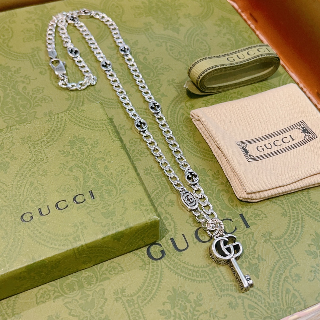 Gucci Jewelry Necklaces & Pendants Chains