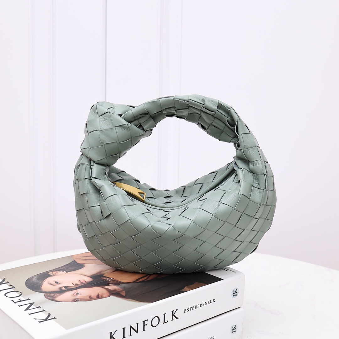 Sac hobo à anse nouée en cuir de mouton tressé