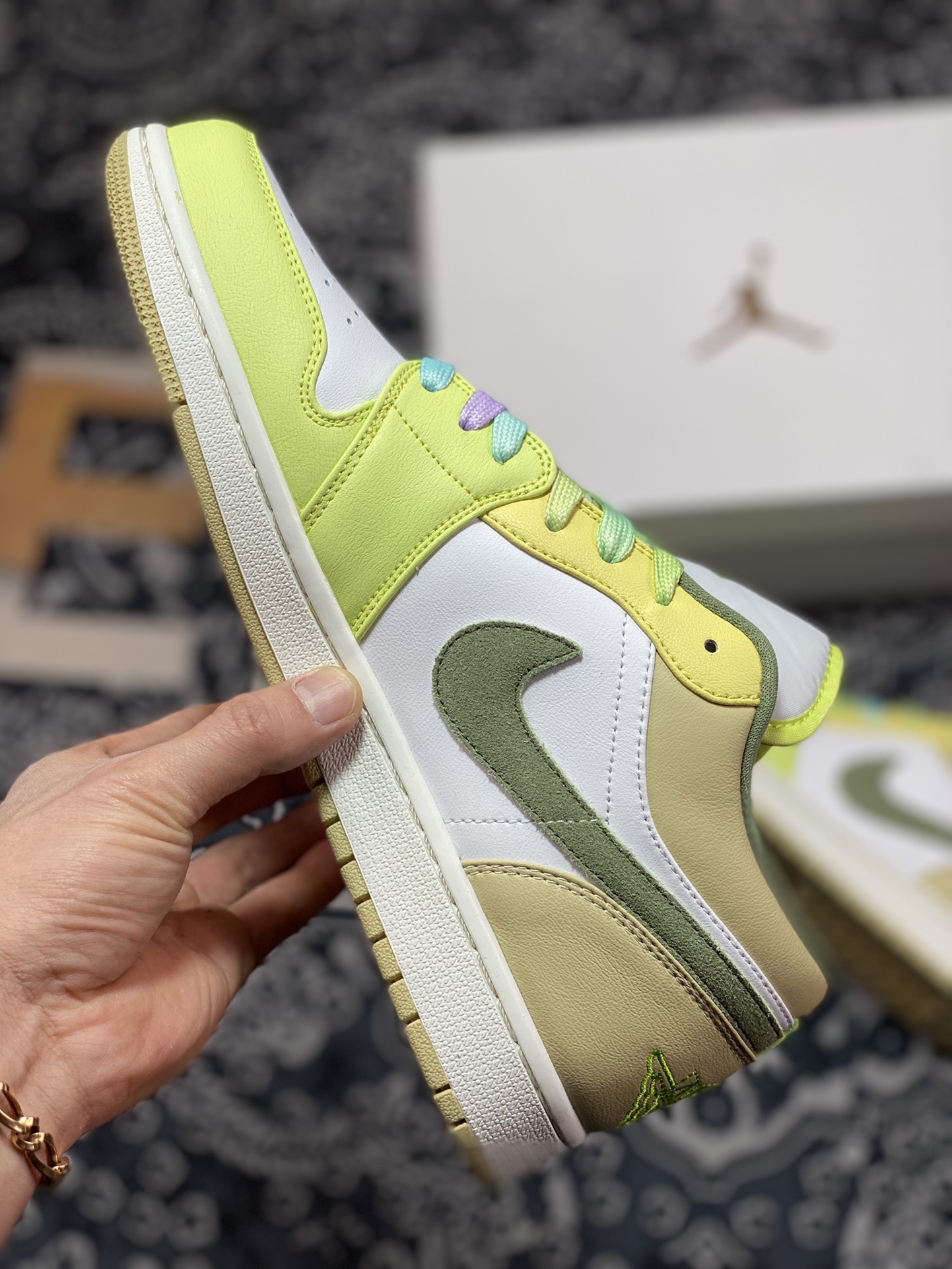 Original grade Air Jordan 1 Low white light green official synchronized new color FD9906-131