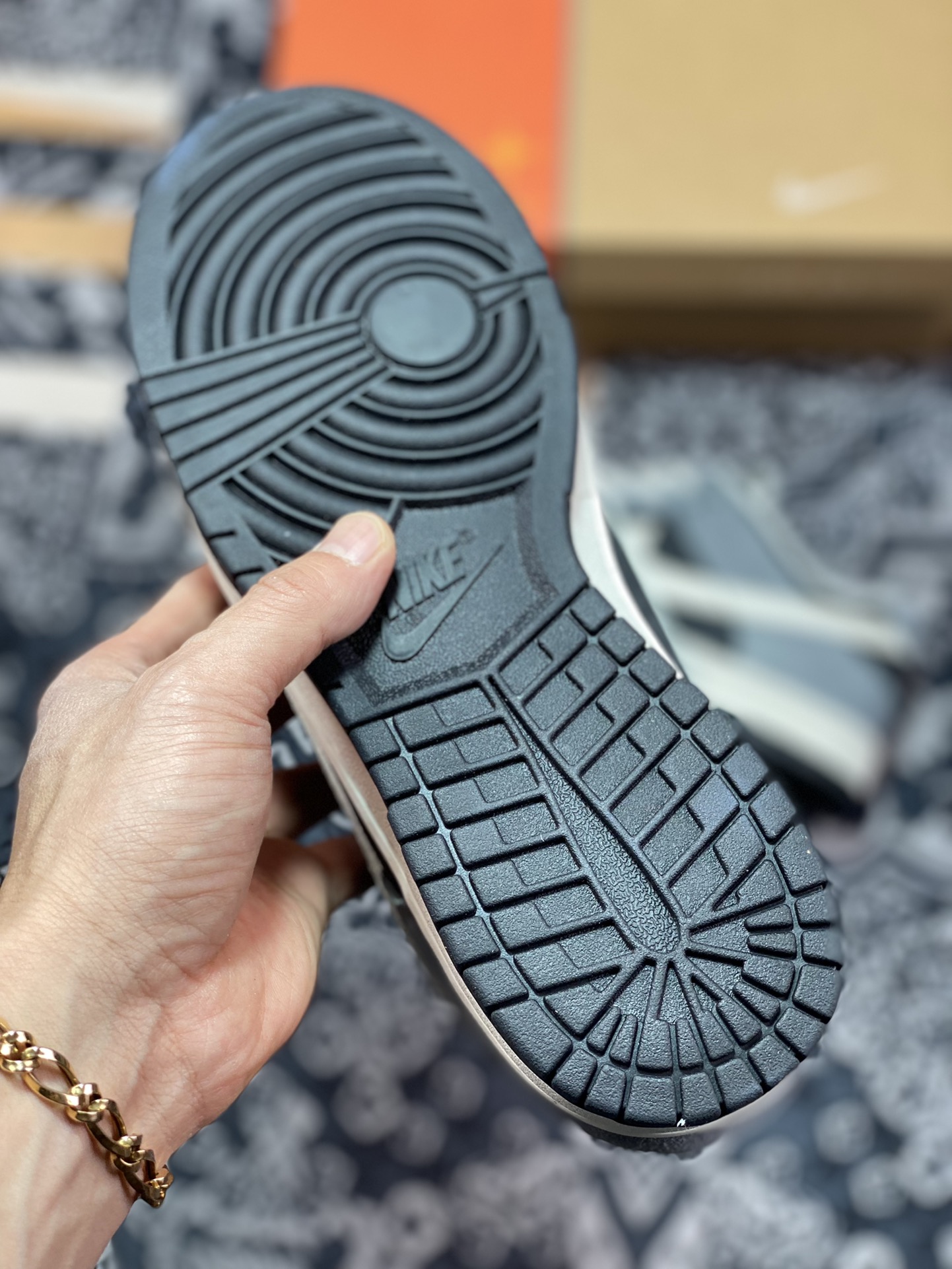 260 Nike SB Dunk Low”Black Stealth”扣篮板鞋“黑灰影子”304714-004