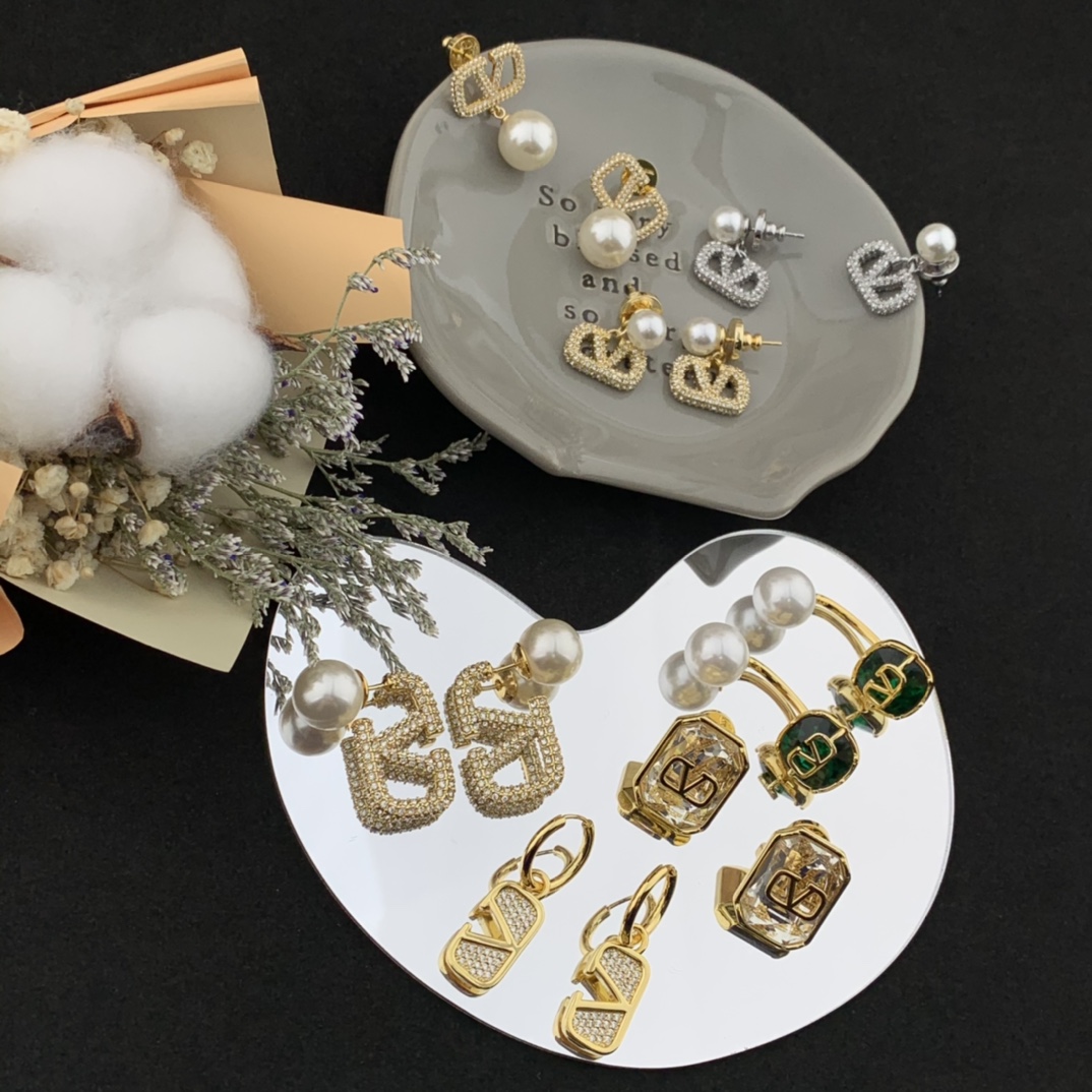 발렌티노 귀걸이 63625 Valentino Earrings
