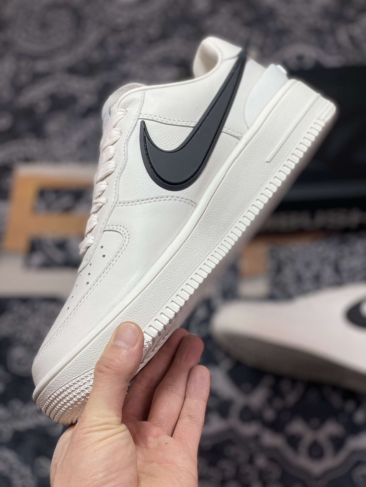 400 AMBUSH x Nike Air Force 1 Low”White/Black”空军一号宽底版系列低帮DV3464-002
