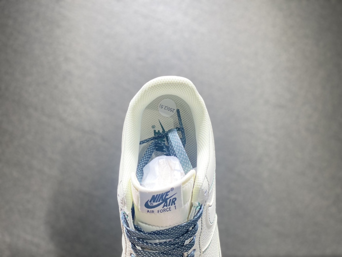 240 Nike Air Force 1 空军一号运动板鞋 UI8969-639