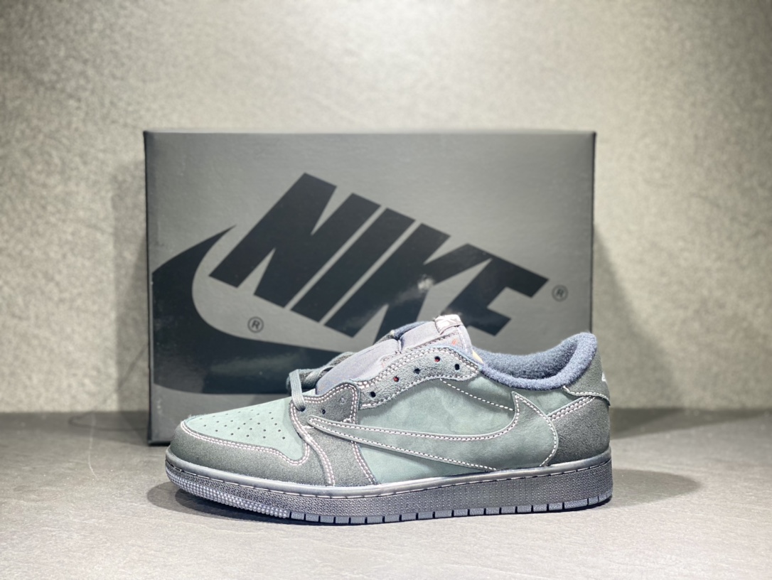 300 Air Jordan 1 Low aj1倒钩 低帮篮球鞋  DM7866-001
