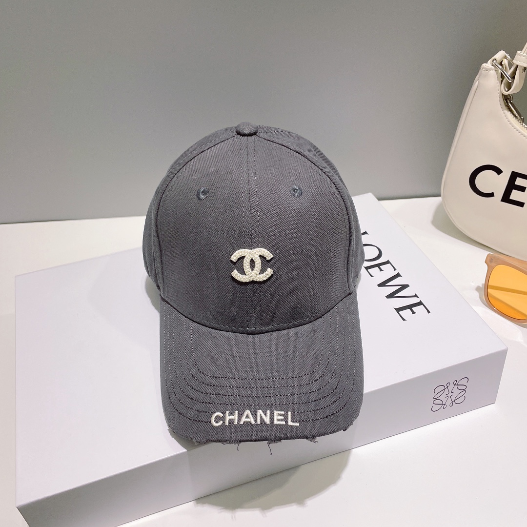 Chanel Cap 06732