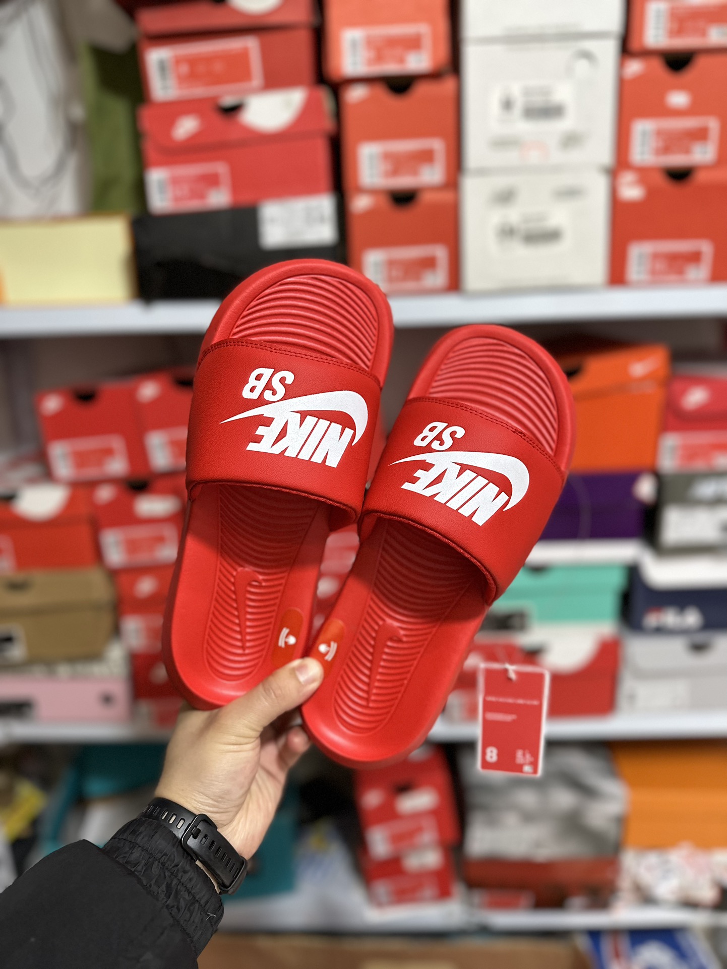 Nike Victori One Sport Slides: Comfortable, Soft, and Perfect for Summer Travel 9 i1677819429 2855 7
