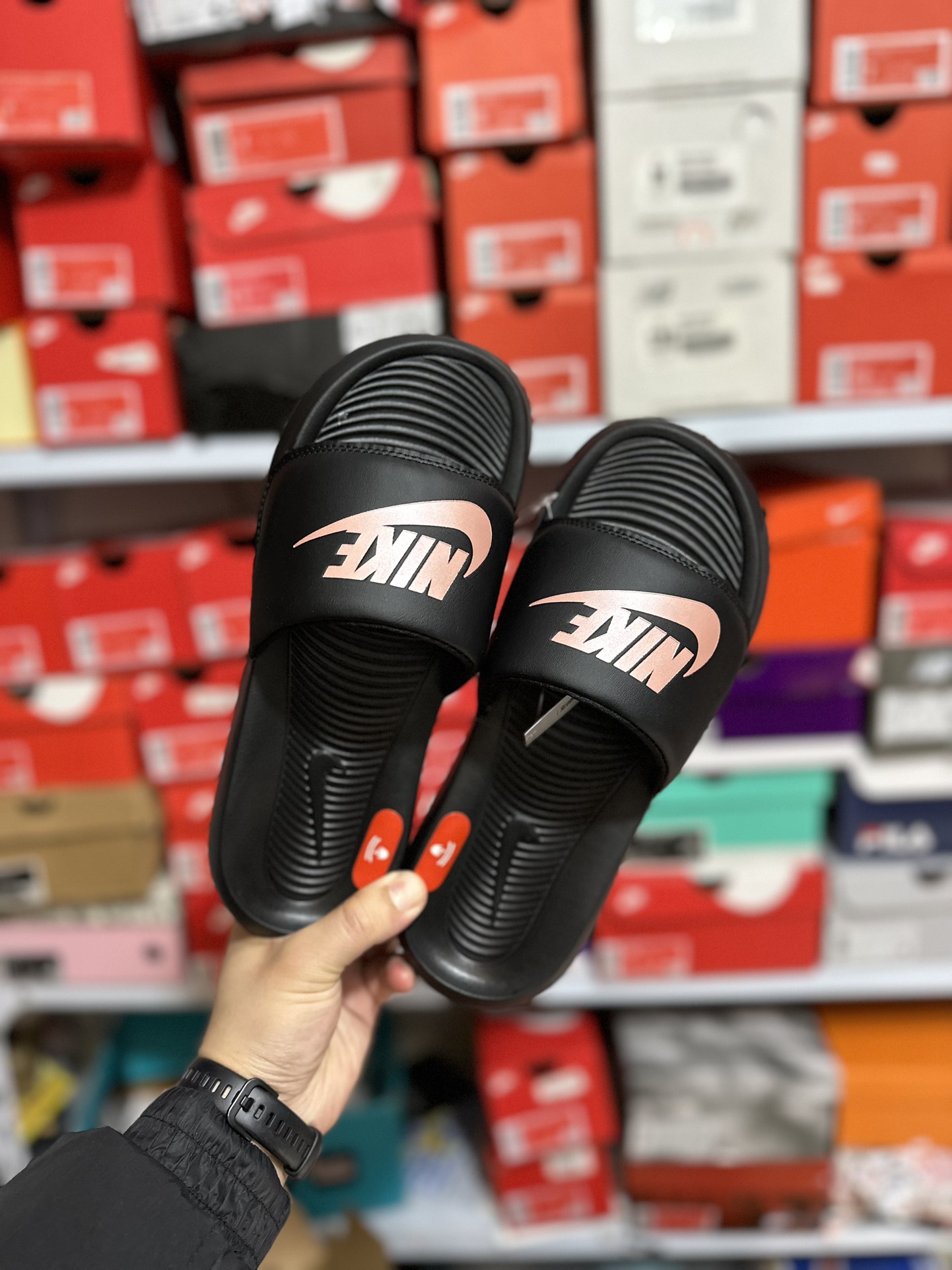 Nike Victori One Slide: Comfortable, Soft Sole, Perfect for Summer & Travel 9 i1677819687 1395 7