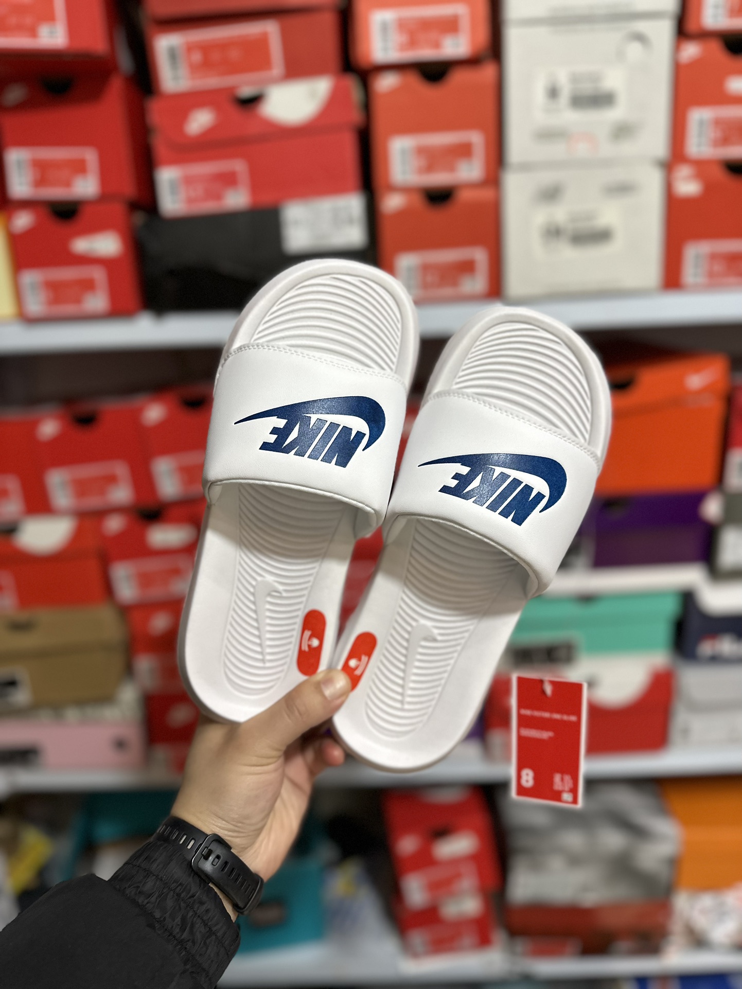 Nike Victori One Slide Sandal - Comfortable & Stylish Summer Essential 5 i1677819706 8410 3