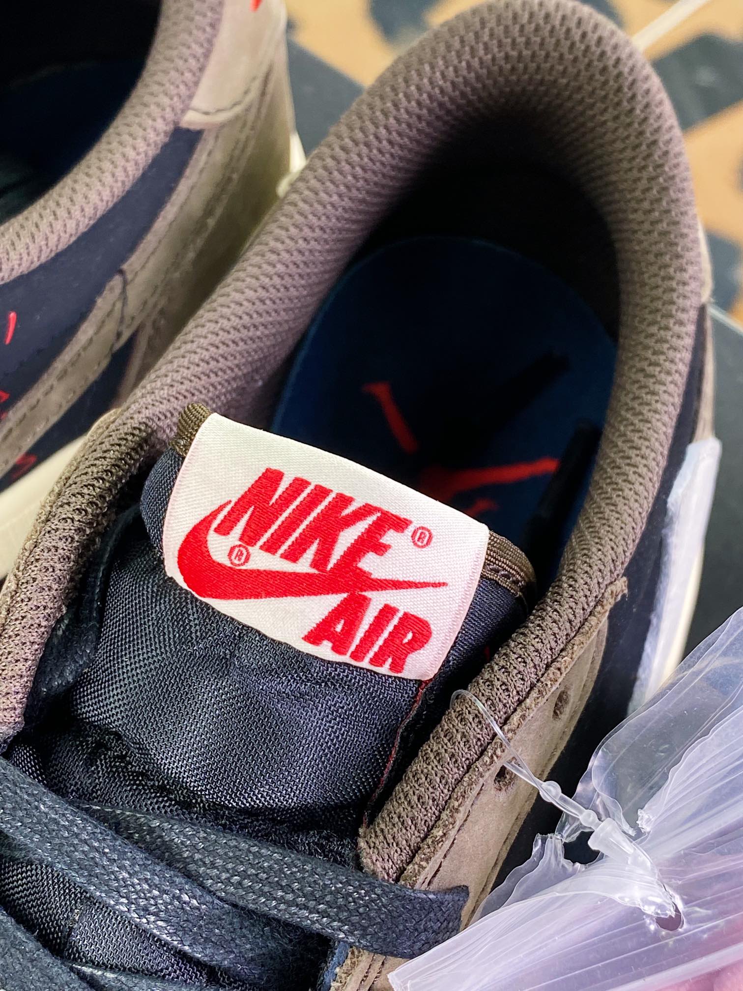 400 Travis Scott x 【Nike】 Air Jordan 1 Retro Low OG”Cactus Jack”AJ1乔丹一代篮球鞋“TS联名深棕黑白倒钩”CQ4277-001