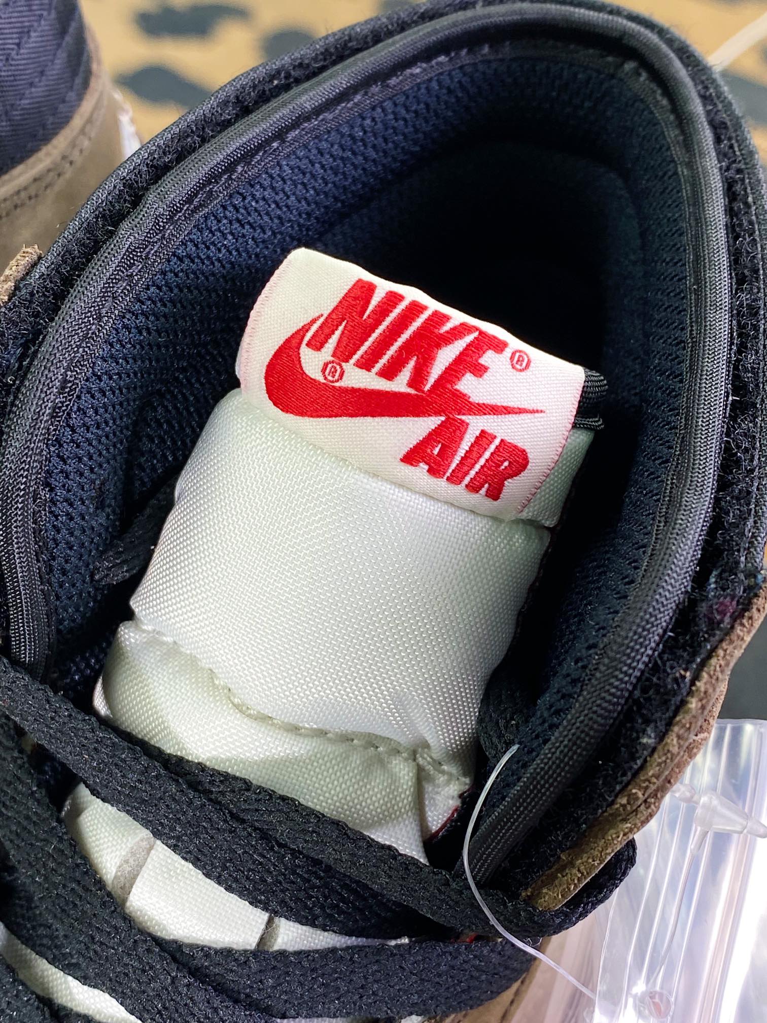 450 Travis Scott x 【Nike】 Air Jordan 1 Retro High OG”Cactus Jack”AJ1乔丹一代篮球鞋“深棕白黑倒钩鬼脸”CD4487-100