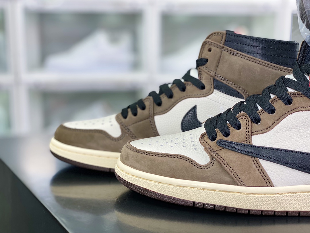 450 Travis Scott x 【Nike】 Air Jordan 1 Retro High OG”Cactus Jack”AJ1乔丹一代篮球鞋“深棕白黑倒钩鬼脸”CD4487-100