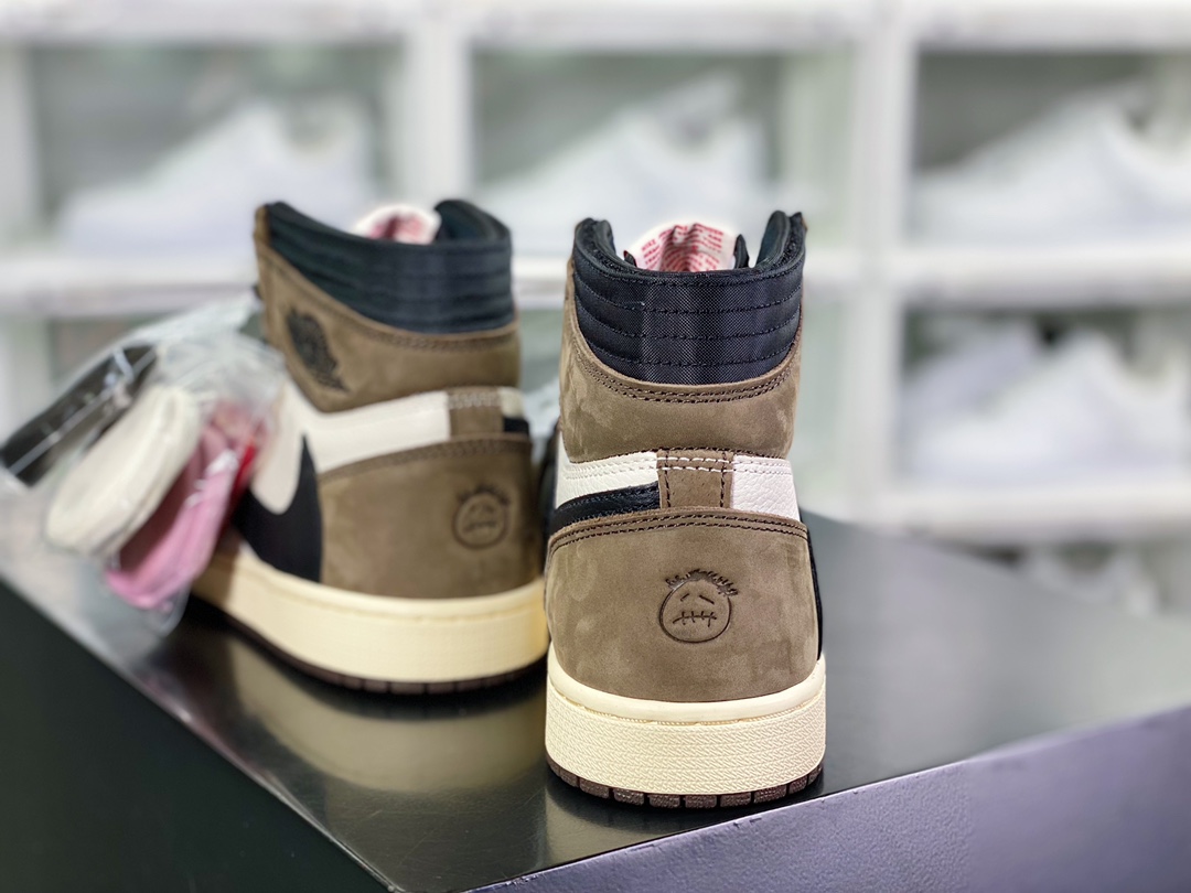 450 Travis Scott x 【Nike】 Air Jordan 1 Retro High OG”Cactus Jack”AJ1乔丹一代篮球鞋“深棕白黑倒钩鬼脸”CD4487-100