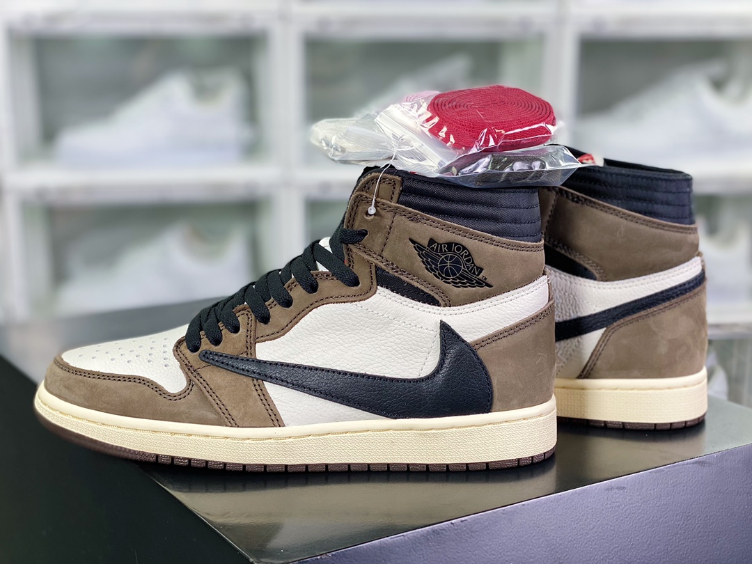450 Travis Scott x 【Nike】 Air Jordan 1 Retro High OG”Cactus Jack”AJ1乔丹一代篮球鞋“深棕白黑倒钩鬼脸”CD4487-100