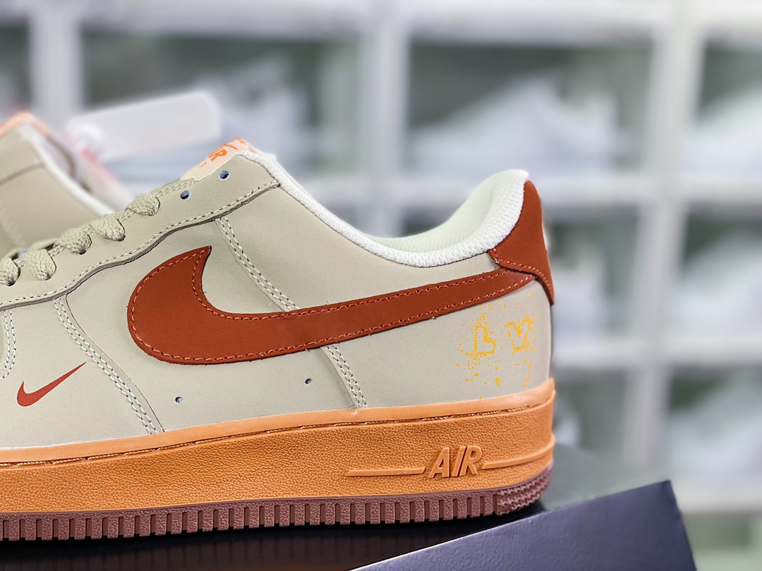 220  Air Force 1 07 LV8”Sand Grey/Orange Gold LV”空军一号板鞋“皮革沙灰橘橙LV印花”315122-001