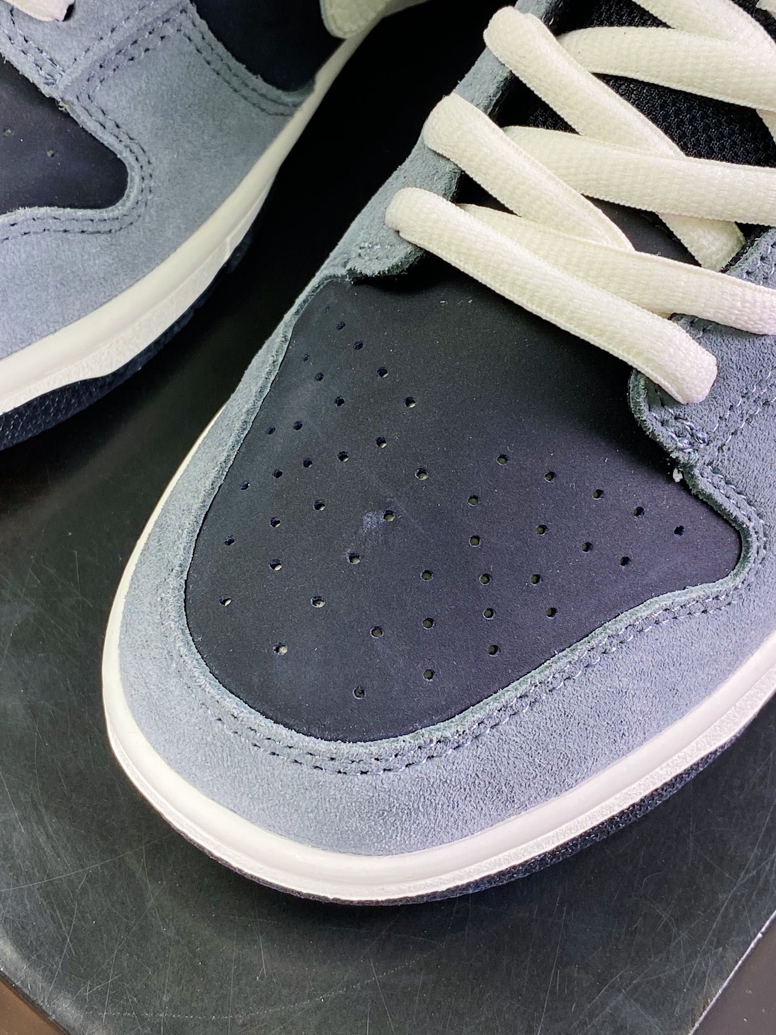 260 SB Dunk Low”Black Stealth”扣篮系列低帮休闲运动滑板板鞋“黑灰影子”304714-004