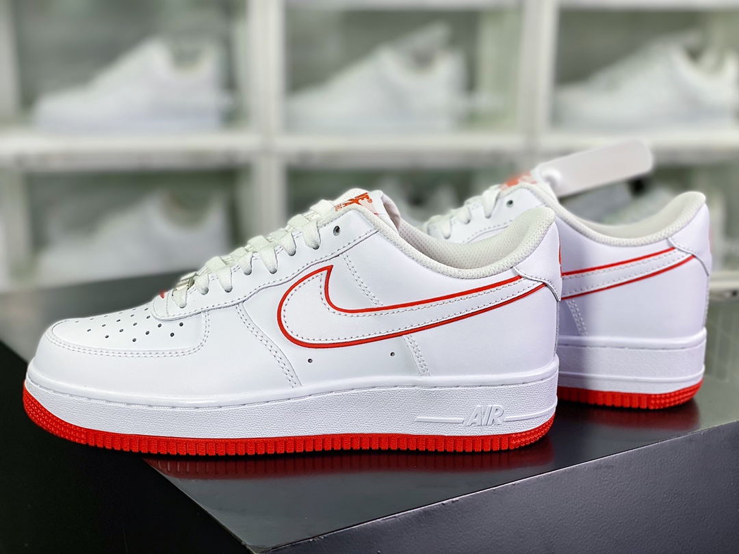 200 Air Force 1’07 Low LX”White/UNC”空军一号经典低帮百板鞋“皮革白红叠钩”DV0788-102