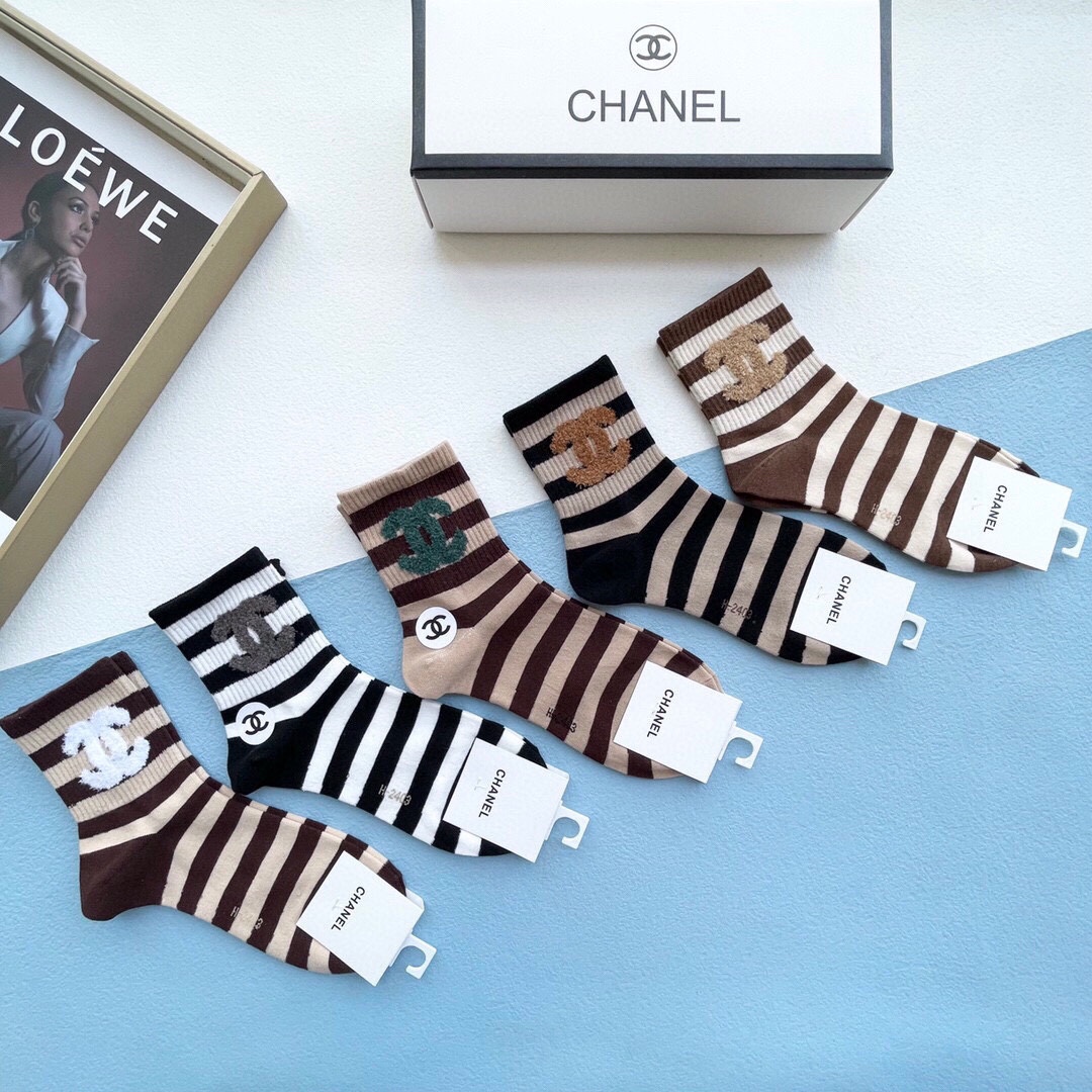 一盒五双Chanel香奈儿爆款卡中筒