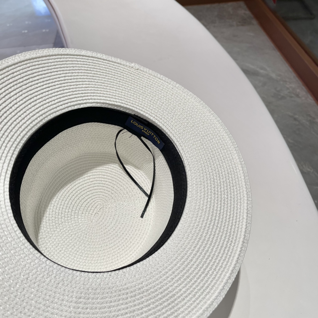  🎀LV平顶帽🎩平顶草帽👒草编帽子沙滩帽