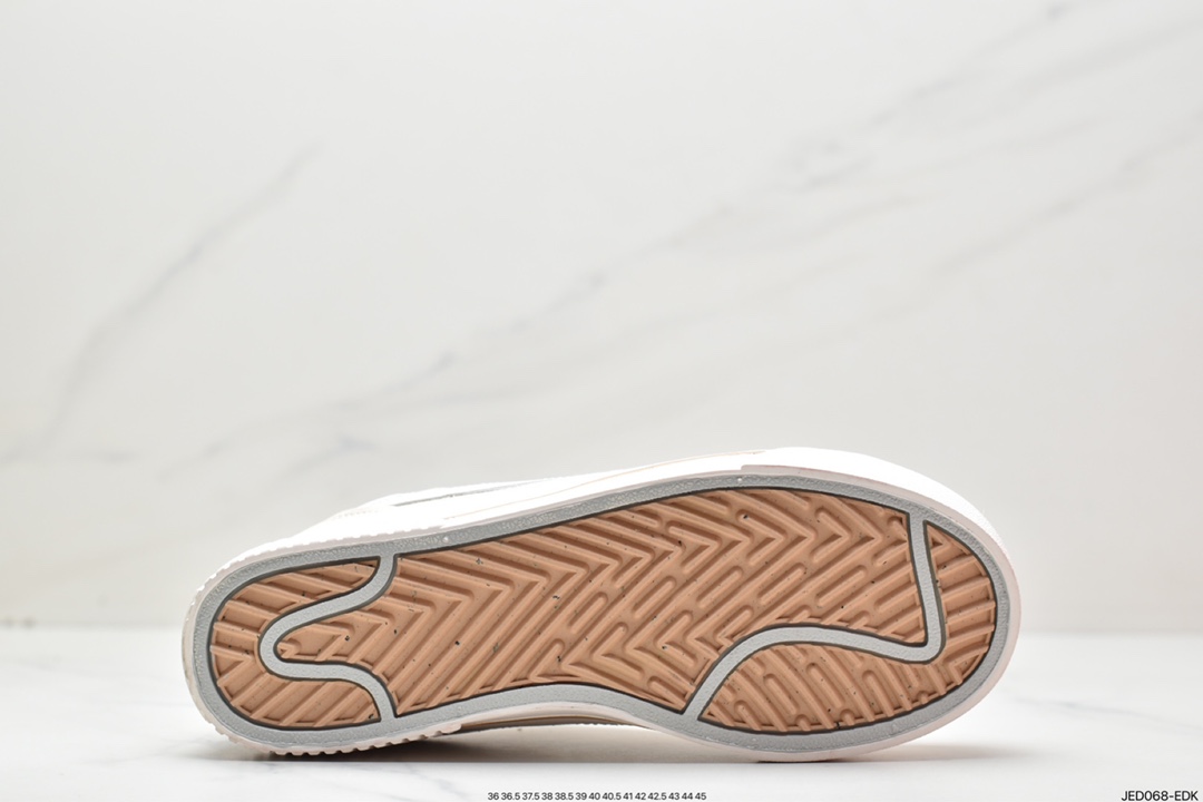 150 Nike Court Legacy 百搭单品 板鞋 DM7590-001