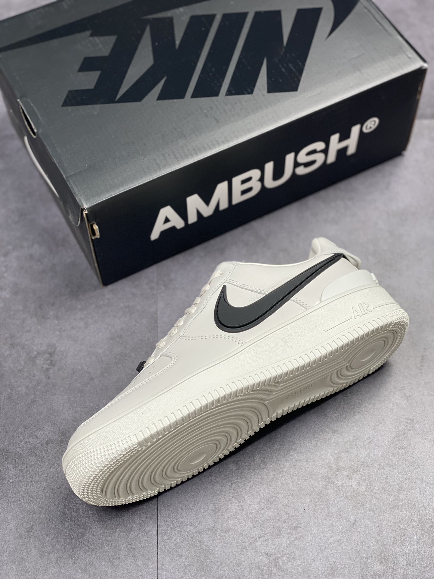 380 Ambush x Nike Air Force 1'07 Low ”white” 联名款 DV3464-002