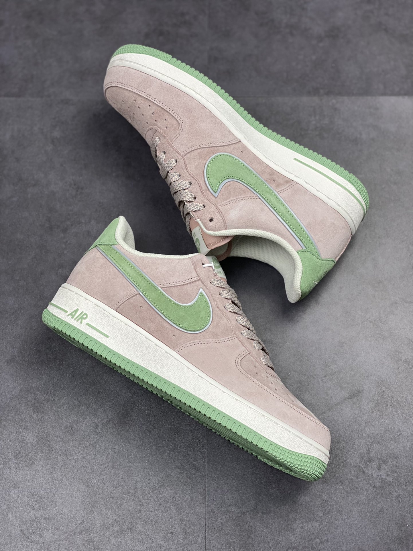 250 Nike Air Force 1 Low 07 大友克洋DD9969-065
