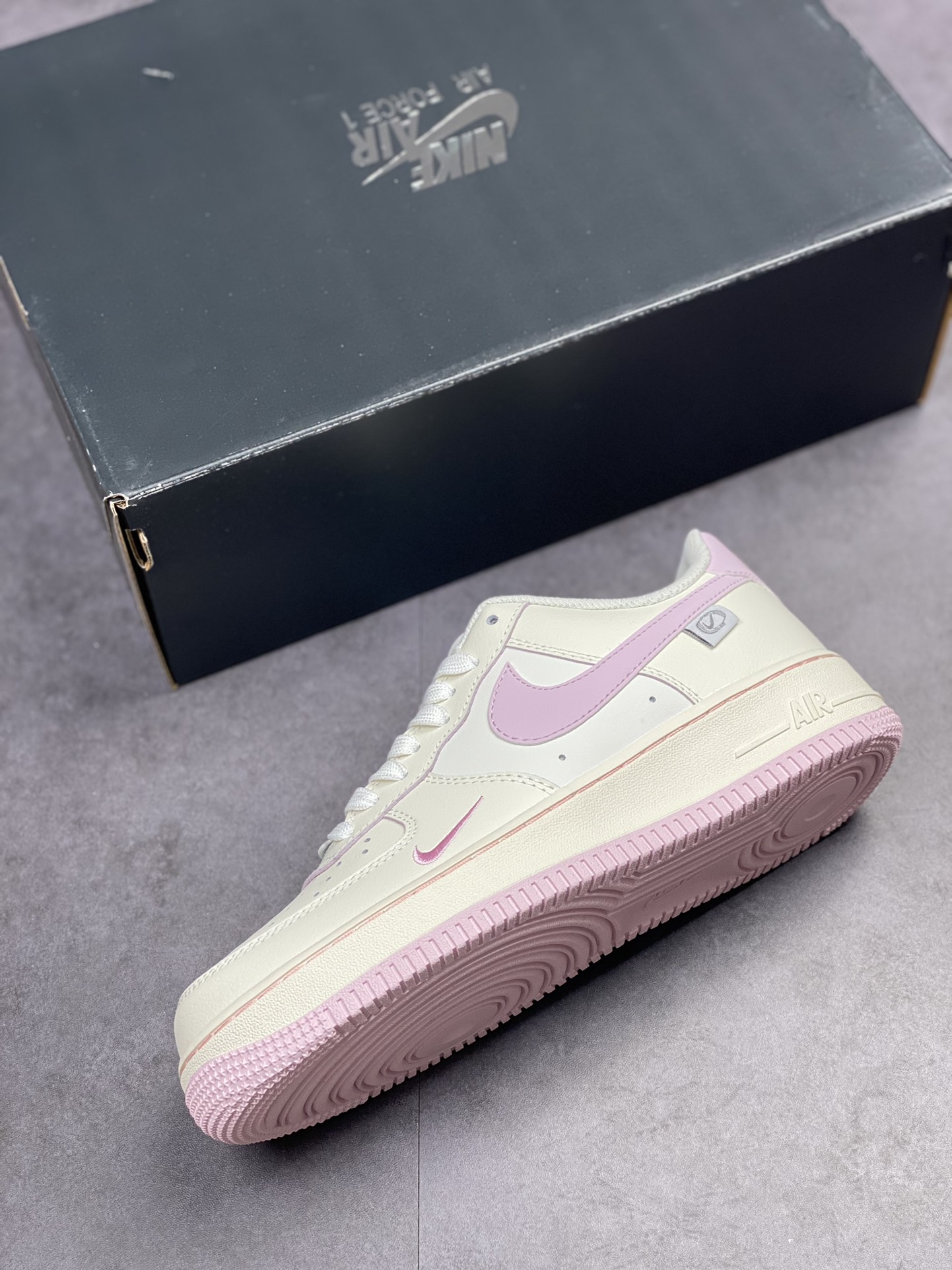 230 Nike Air Force 1 Low 07 白粉桃花 FB1839-212