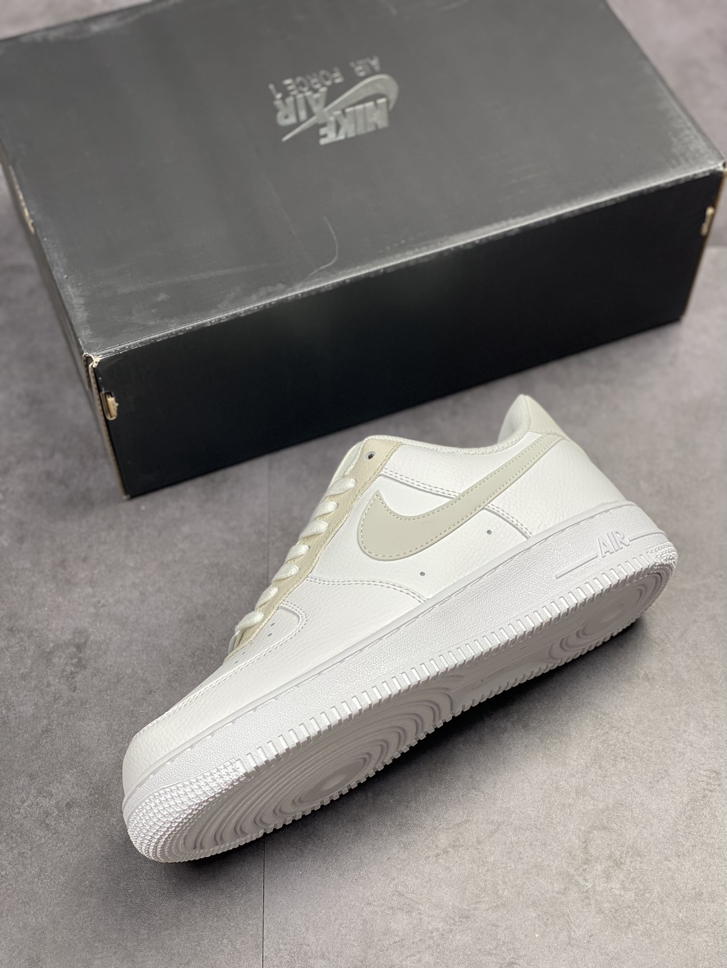 180 Nike Air Force 1 Low 07 米银灰 315115-168