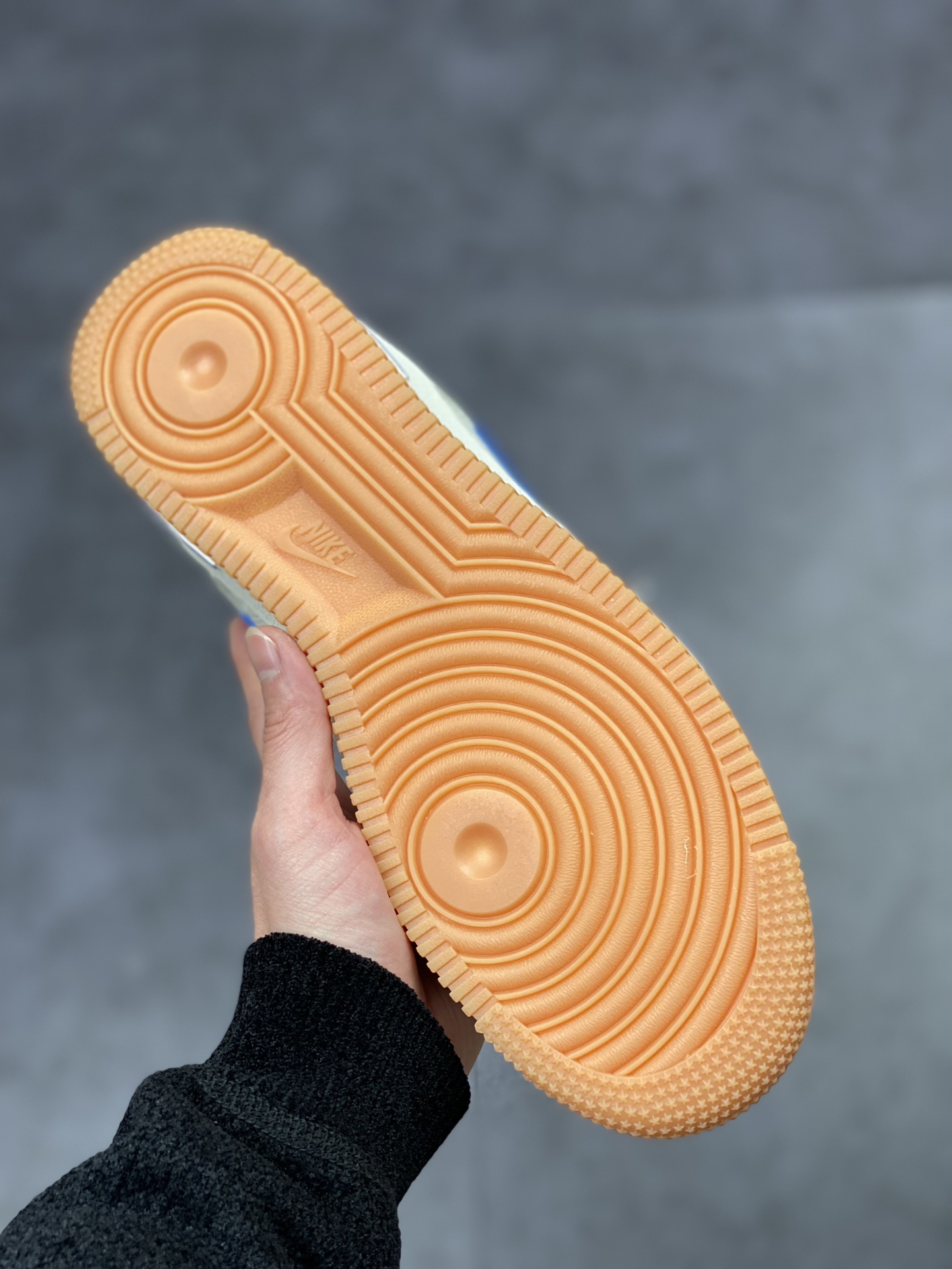 230 Nike Air Force 1 Low 07 米白蓝生胶NN0613-011