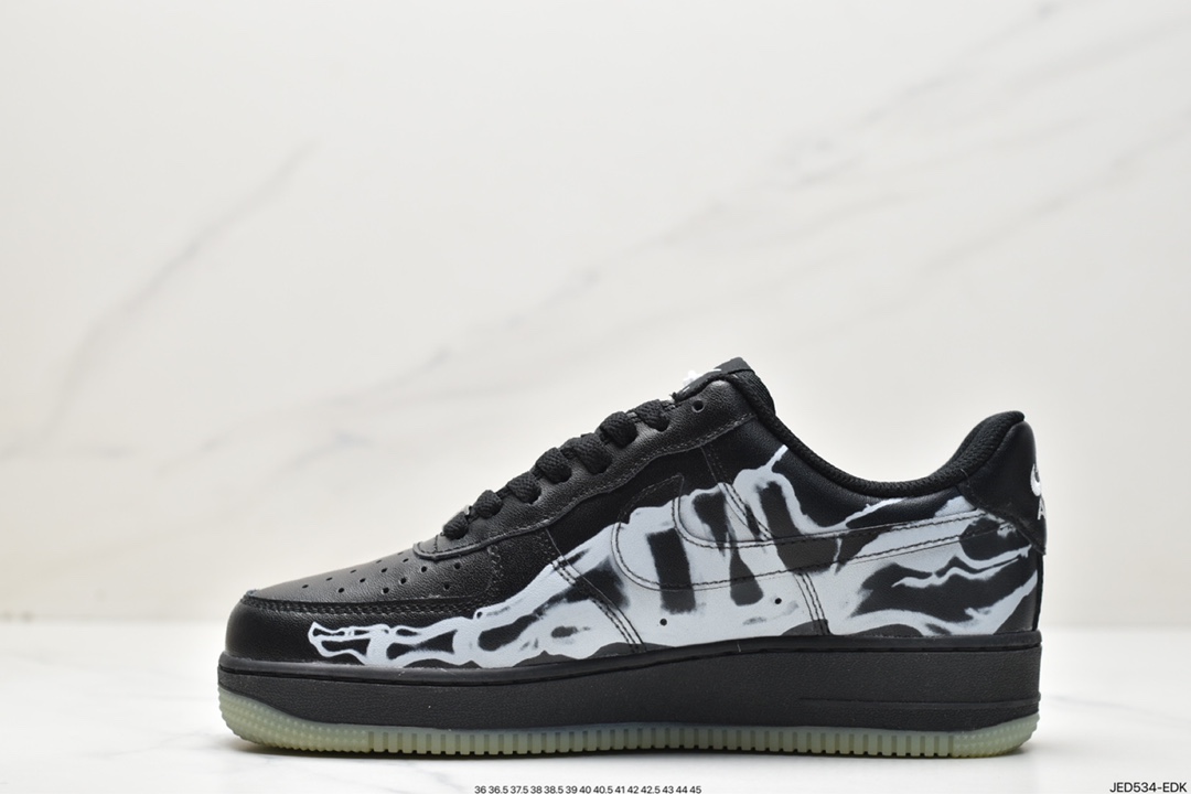 150 耐克Nike Air Force 1 空军一号低帮运动休闲板鞋 DQ7541-100