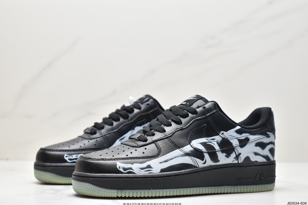 150 耐克Nike Air Force 1 空军一号低帮运动休闲板鞋 DQ7541-100