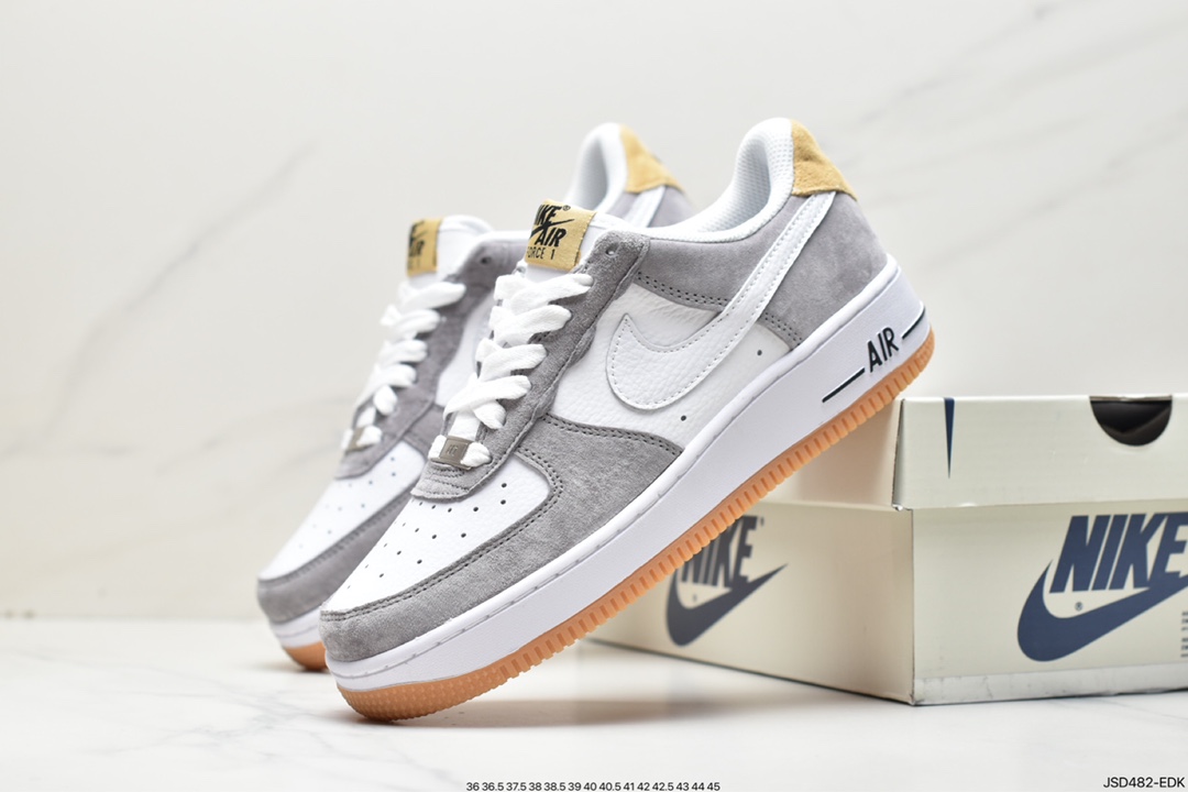 200 Nike Air Force 1 Low 07 DE0099-005