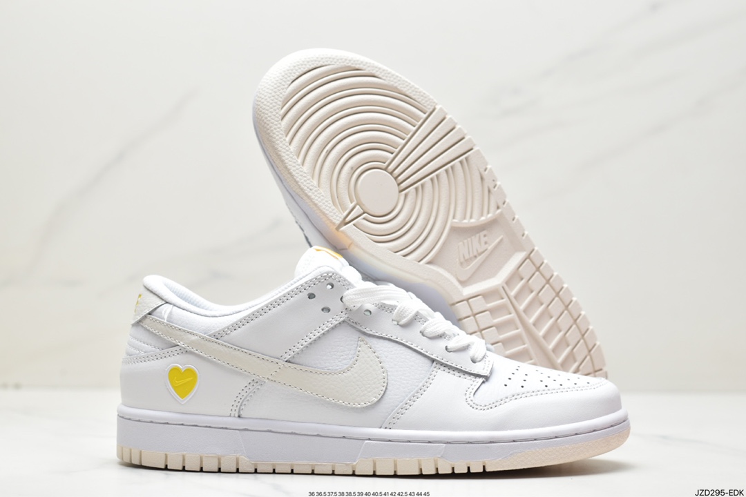 140 耐克Nike SB Zoom Dunk Low 板鞋 FD0803-100