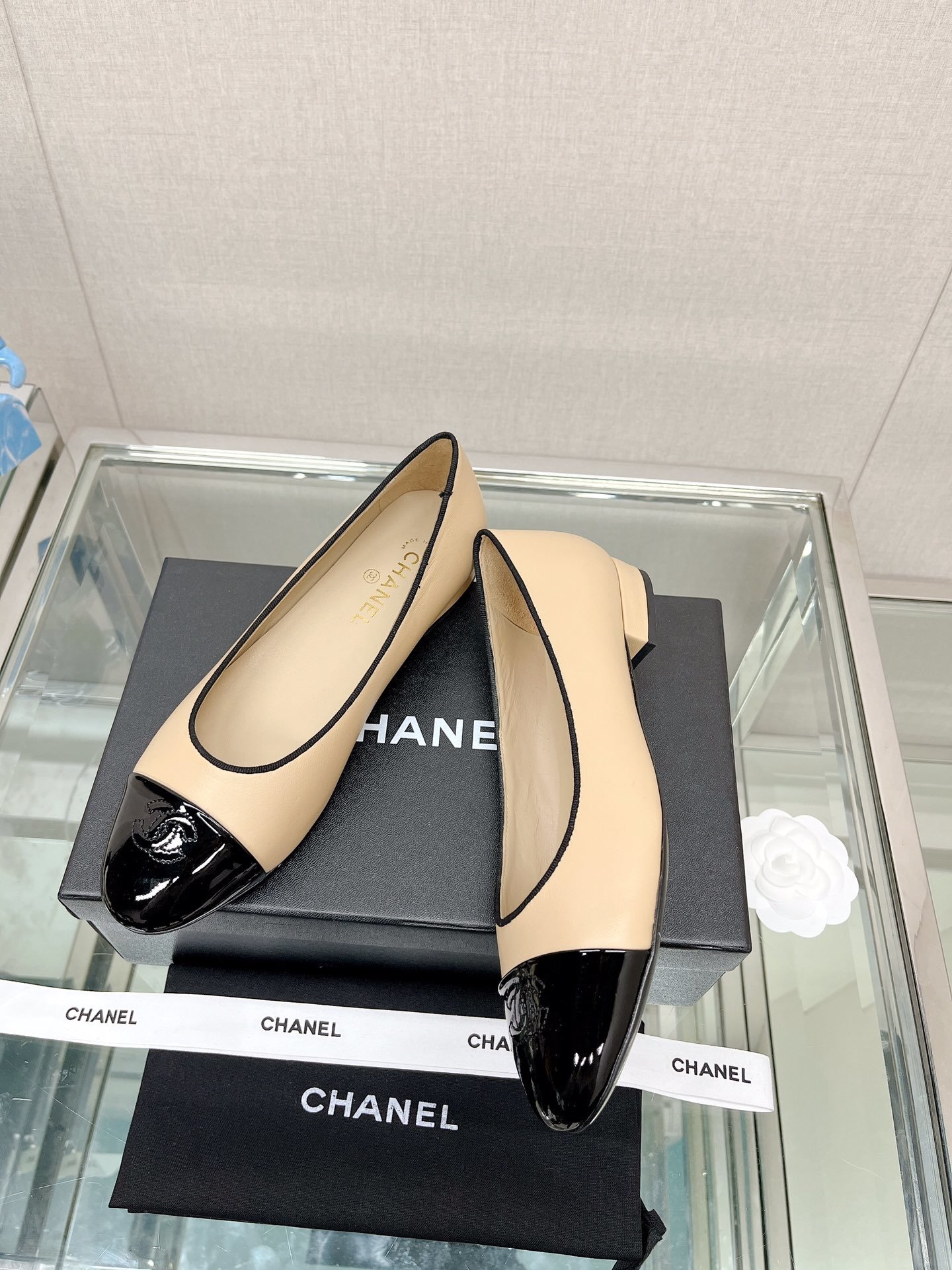 -chane*专柜最新小香珠片单鞋C