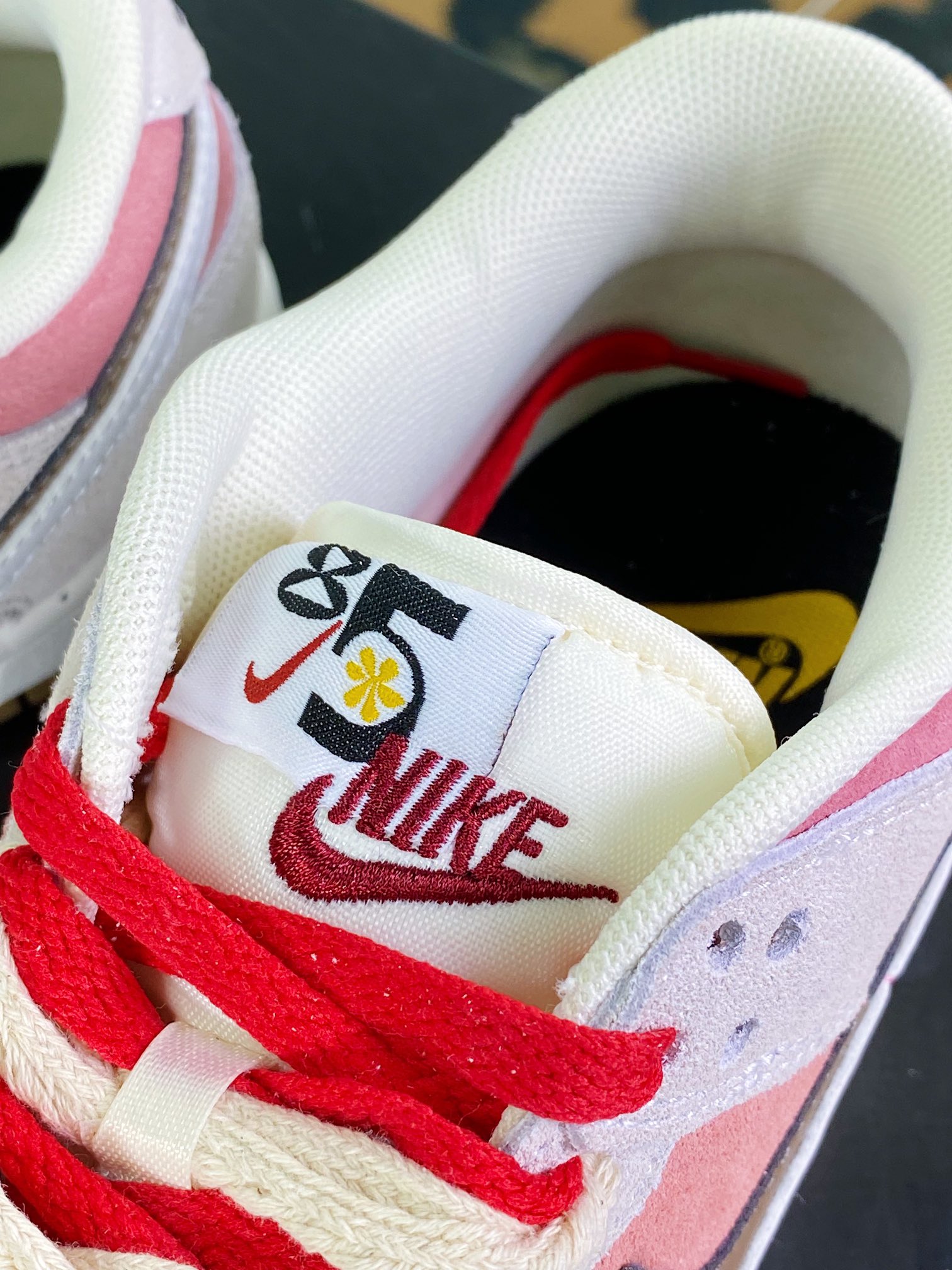 220 SB Dunk Low SE”85 Double Swoosh/Grey/Pink/Cherry”扣篮板鞋“麂皮浅灰粉棕双钩樱桃”DO9457-123