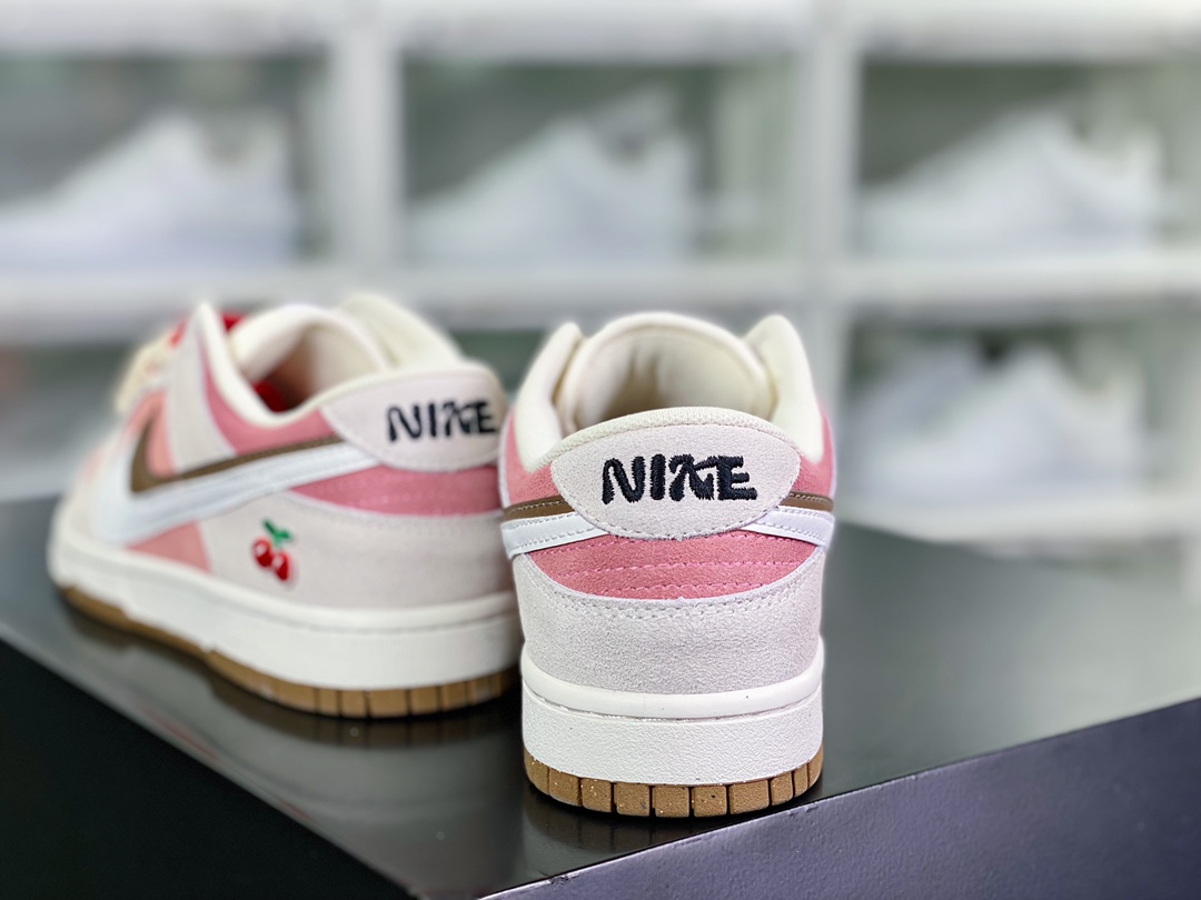 220 SB Dunk Low SE”85 Double Swoosh/Grey/Pink/Cherry”扣篮板鞋“麂皮浅灰粉棕双钩樱桃”DO9457-123
