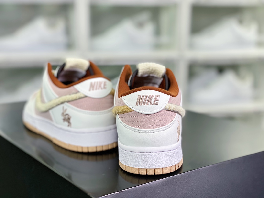 200 SB Dunk Low”Year of the Rabbit”扣篮系列低帮板鞋“浅棕米白穗兔”FD4203-211