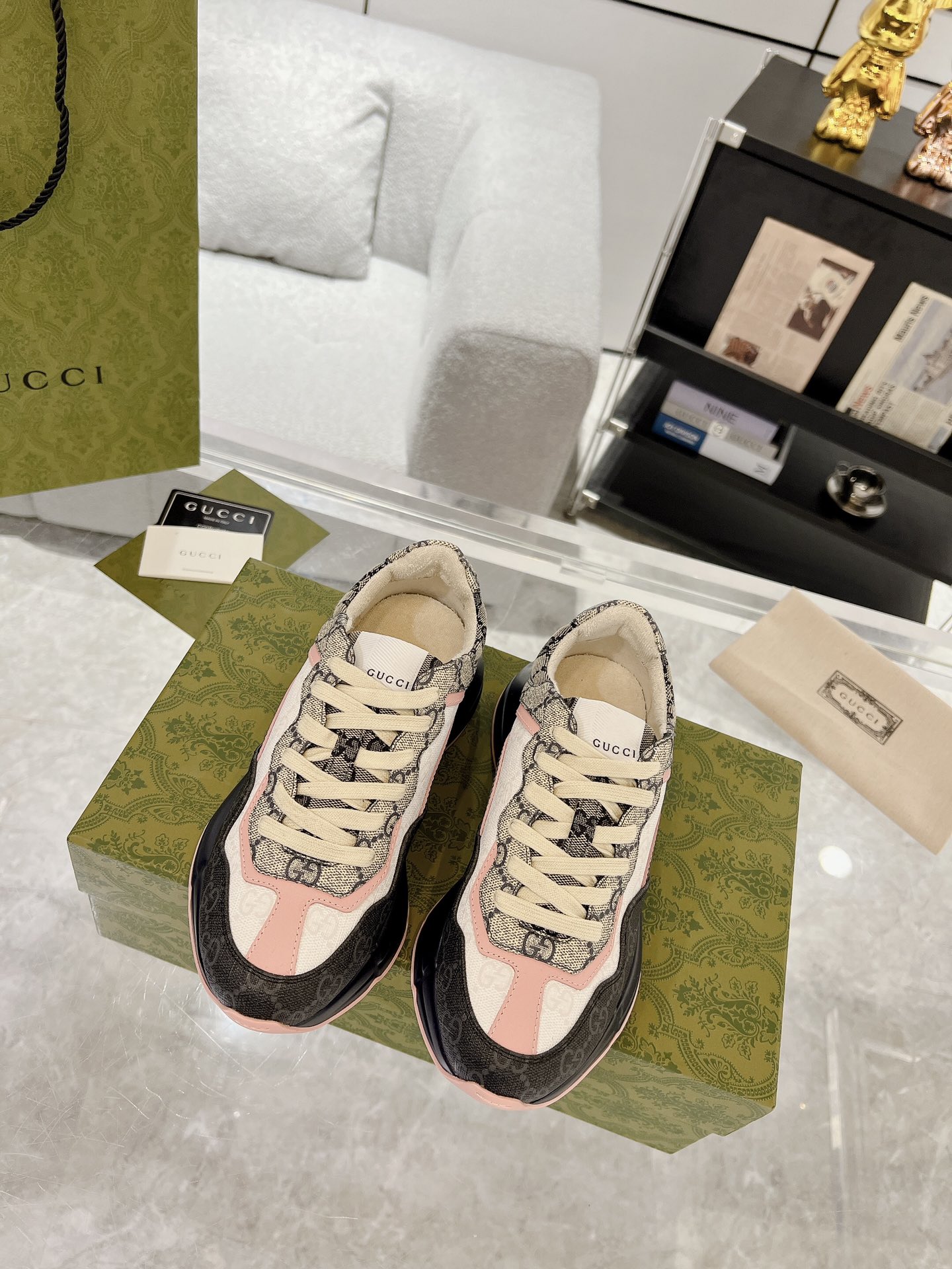 Gucci Buty sportowe Kup luksus 2024
 Unisex Kobiety Mężczyźni Skóra cielęca krowia jagnięca PU owcza TPU