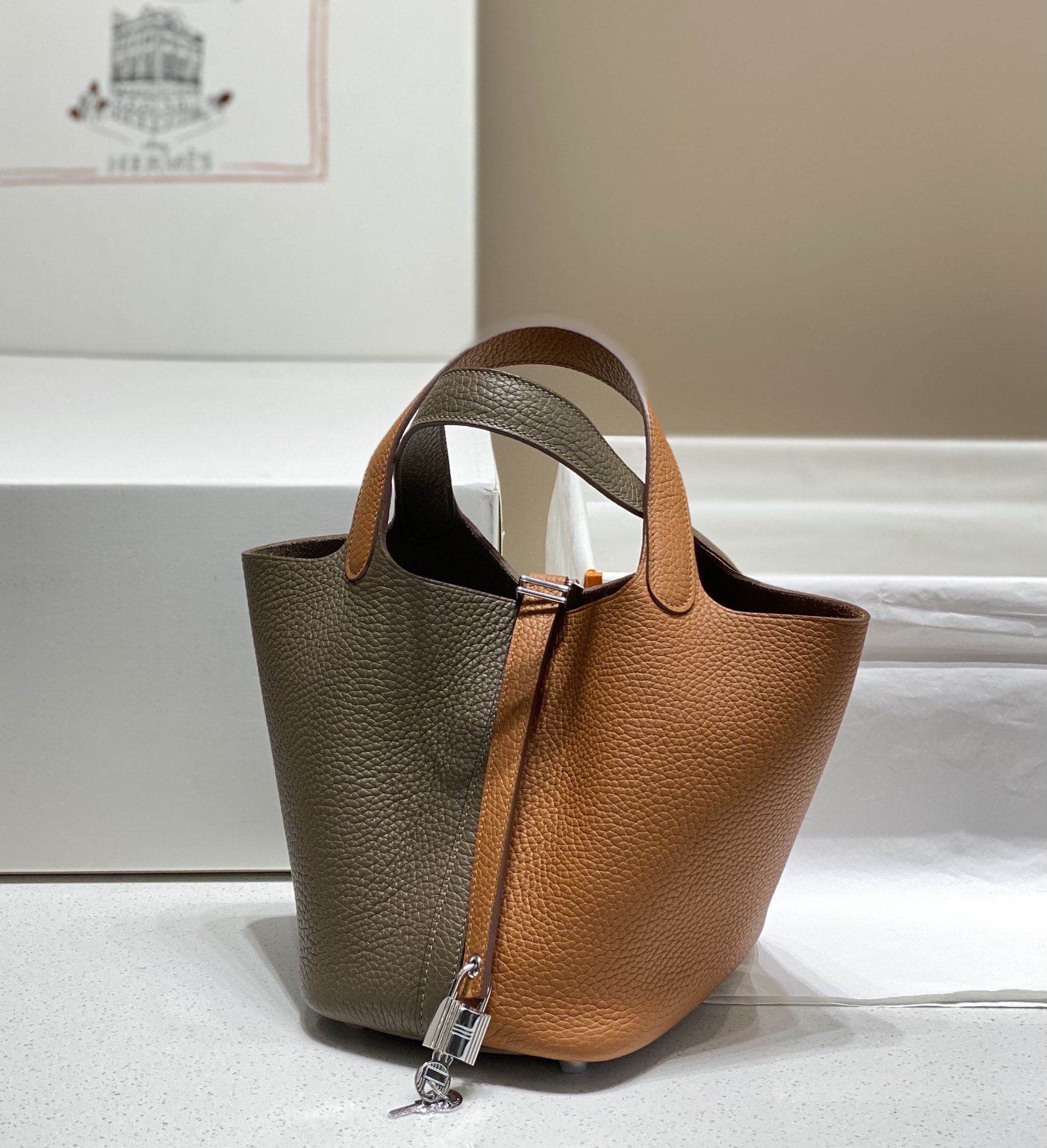 Hermès The latest color block hermes picotin