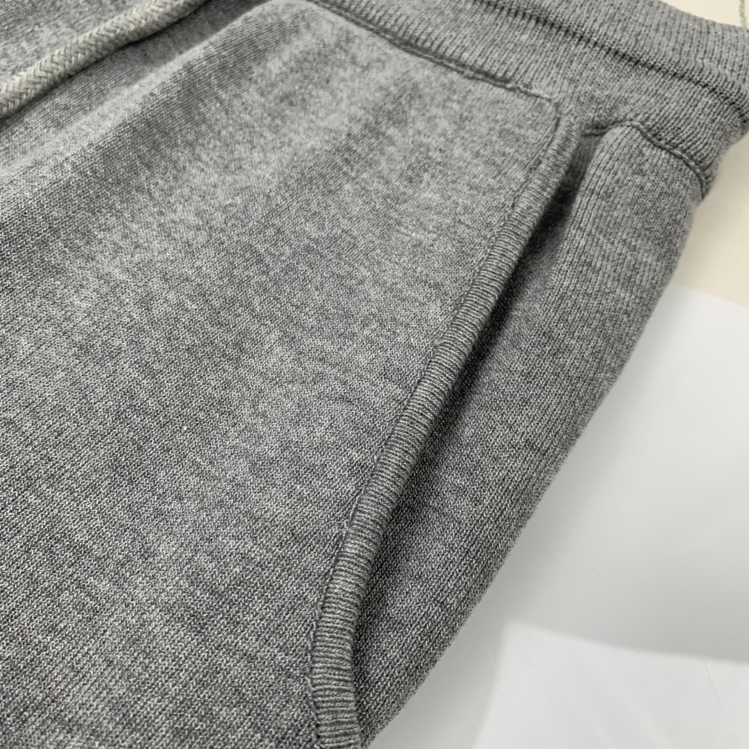 Tom Brown’s 2024 Spring & Summer Collection: Comfortable, Stylish, and Breathable Cotton Knitwear Shorts. - 图片 5
