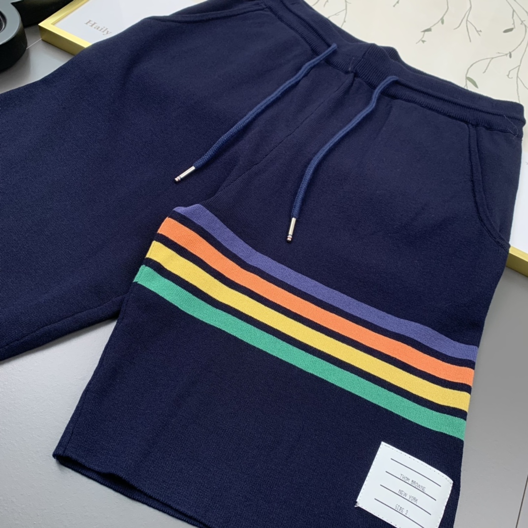 New Cashmere Collection: TB 4-Bard Tweed Shorts in Super-Soft Cotton Knit Fabric - 图片 3