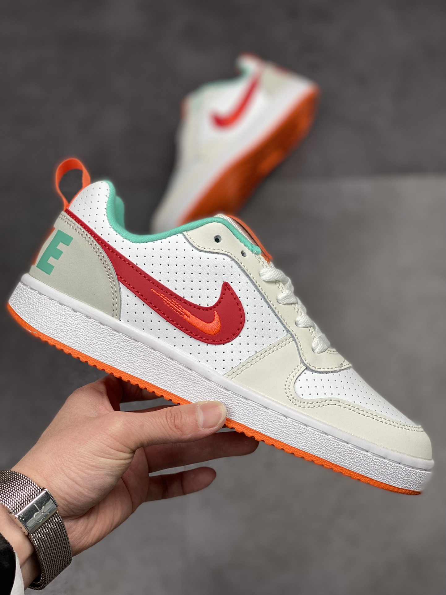 140 Nike Court Borough Low 2 白橙红 FD6435-161