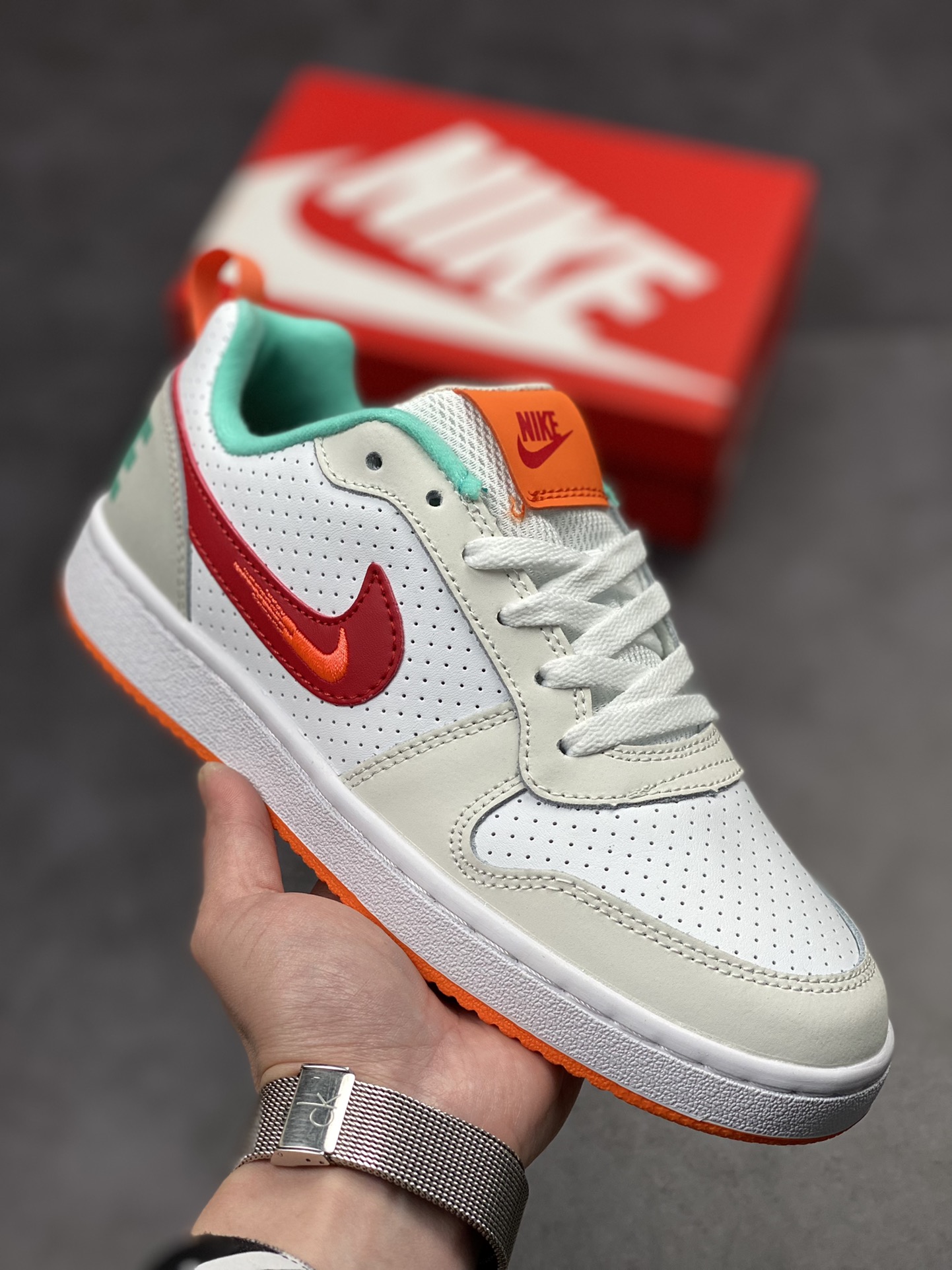 140 Nike Court Borough Low 2 白橙红 FD6435-161
