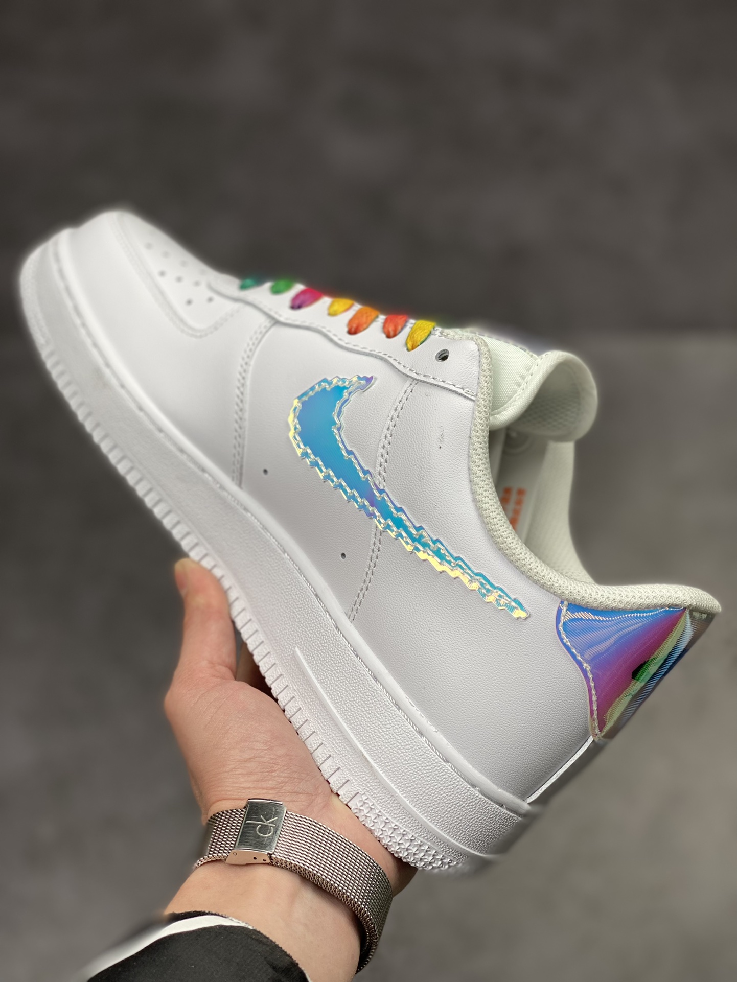 180 Nike Air Force 1 Low 07 彩虹像素CV1699-100