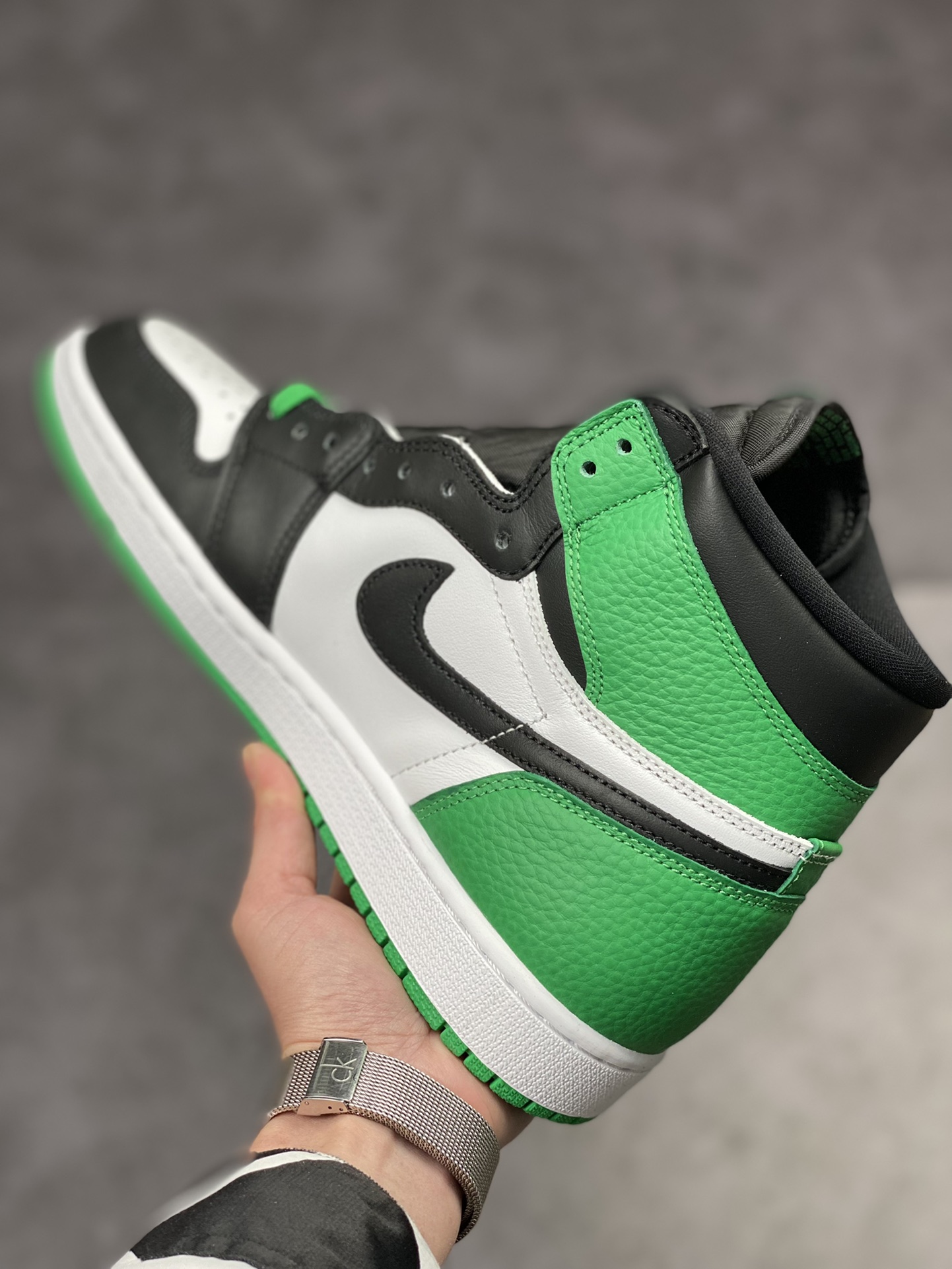 300 Air Jordan 1 High OG ”Lucky Green” 黑绿脚趾 DZ5485031